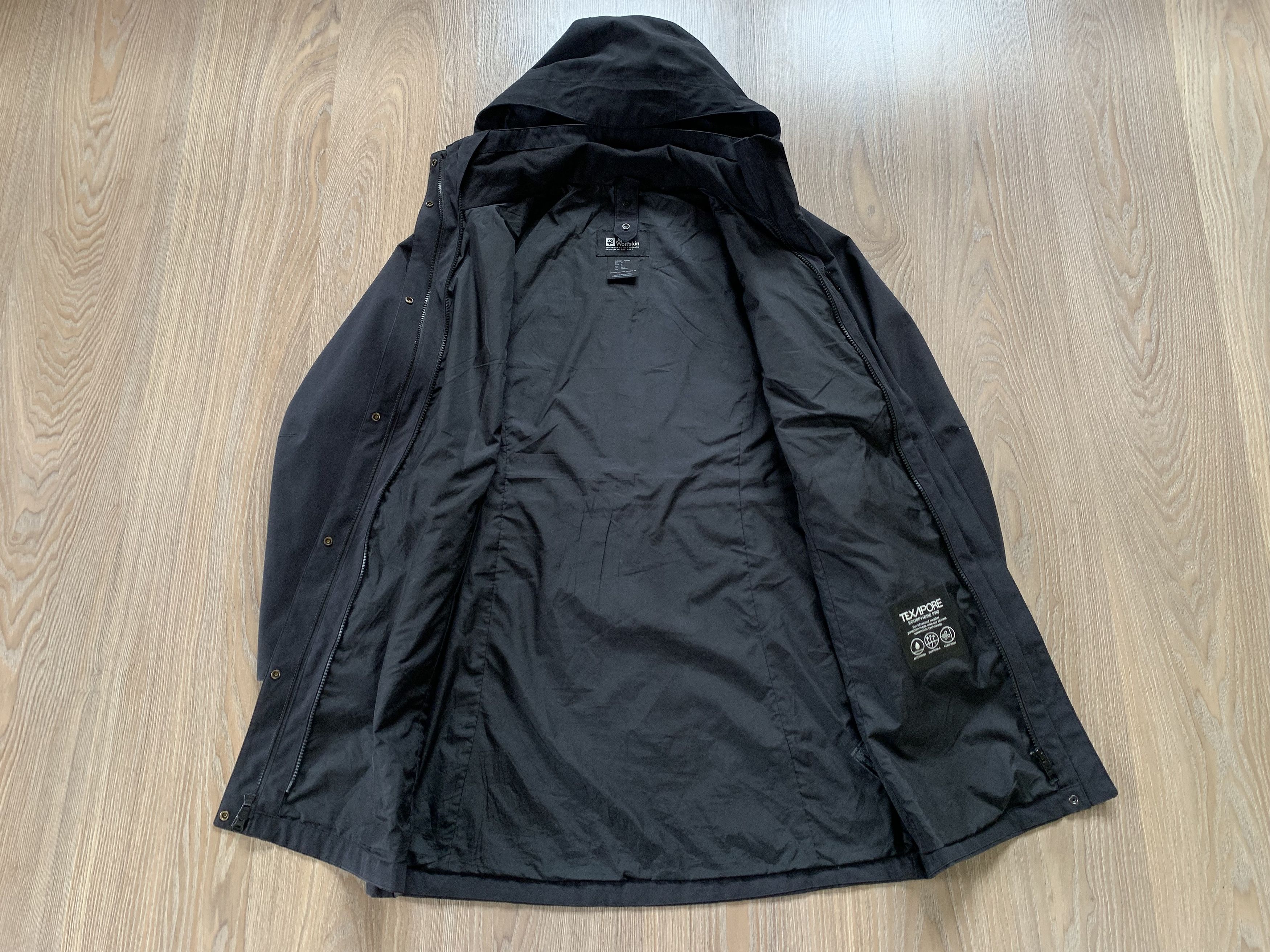 Jack Wolfskin Jack Wolfskins Women's Black Membran Waterproof Jacket Size M / US 6-8 / IT 42-44 - 4 Thumbnail