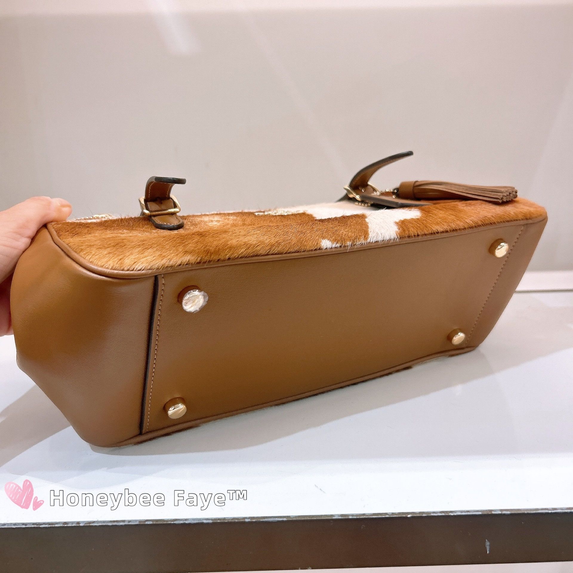 Coach Asher Shoulder Bag In Haircalf With Cow Print CDW46 Size ONE SIZE - 6 Thumbnail