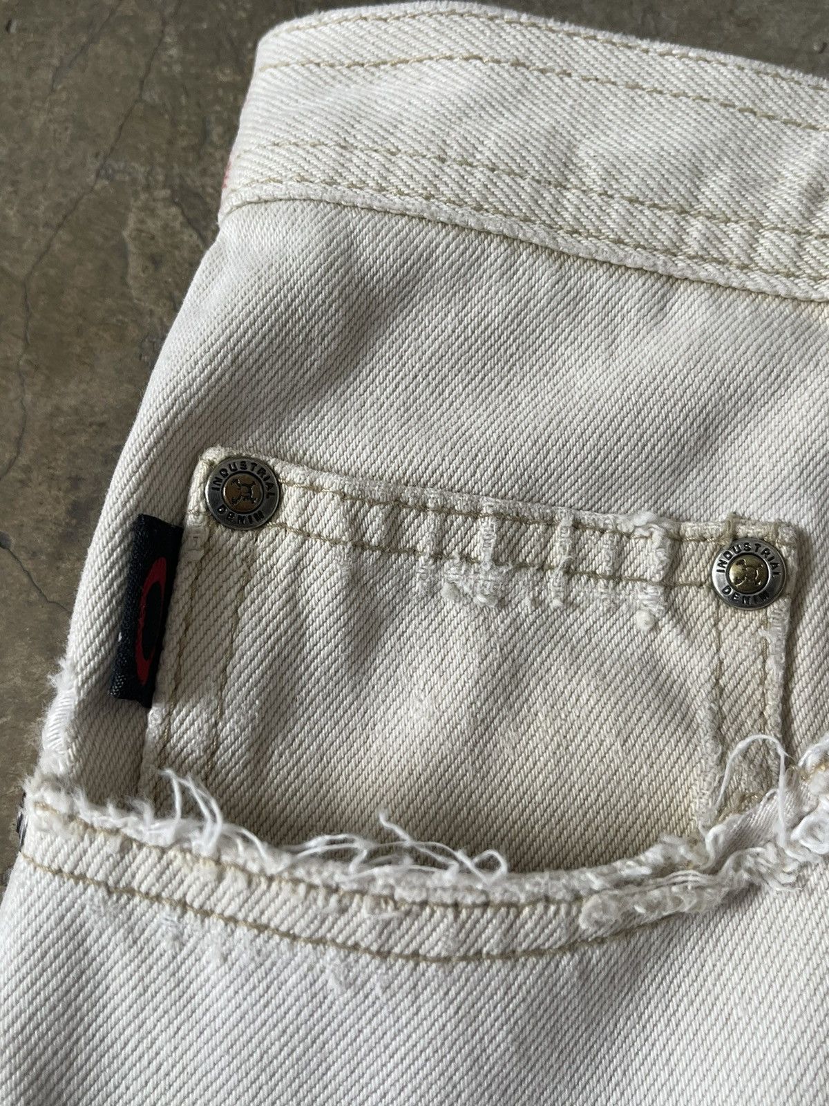 Oakley Vintage Oakley Skull Industrial Denim Distressed Baggy Pants Size US 34 / EU 50 - 9 Thumbnail