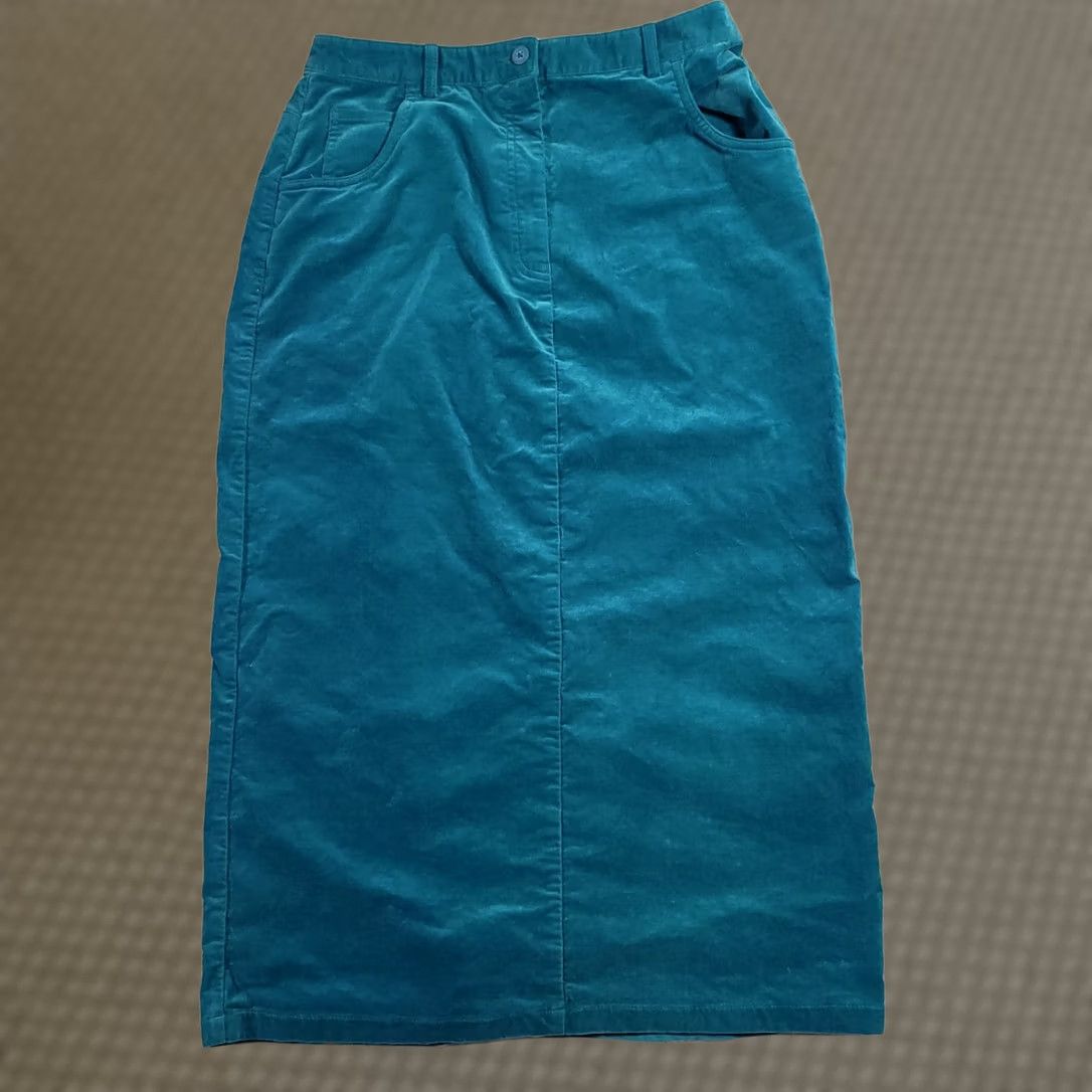 Vintage VINTAGE Westbound Women's 6P Petite Green Velour Velvet Knit A-Line Midi Skirt Size 28" / US 6 / IT 42 - 1 Thumbnail