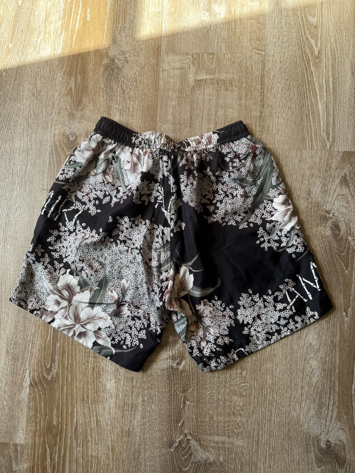 Amiri Amiri Silk Shorts Floral Size US 30 / EU 46 - 2 Thumbnail