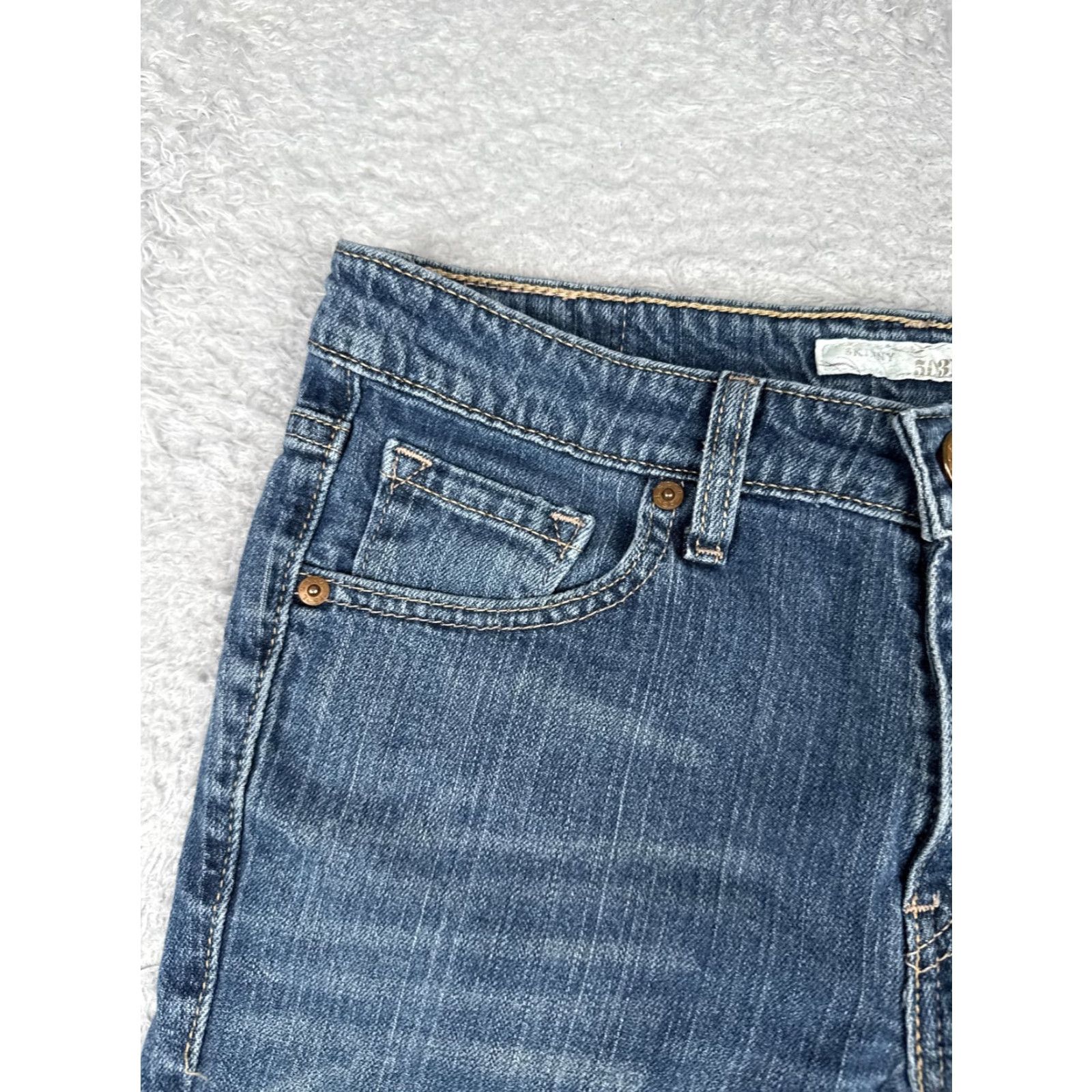 Levi's Levi's 508 Shorts Womens 9 Blue Denim Cut-Off Frayed Raw Hem 5-Pocket Spring Summer 29 Inseam Juniors Girls Size 30" / US 8 / IT 44 - 4 Thumbnail