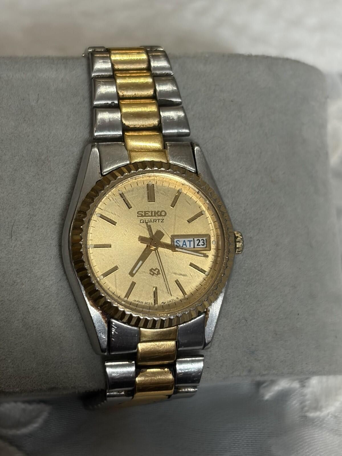 Seiko vintage ladies seiko quartz gold tone watch Size ONE SIZE - 1 Thumbnail