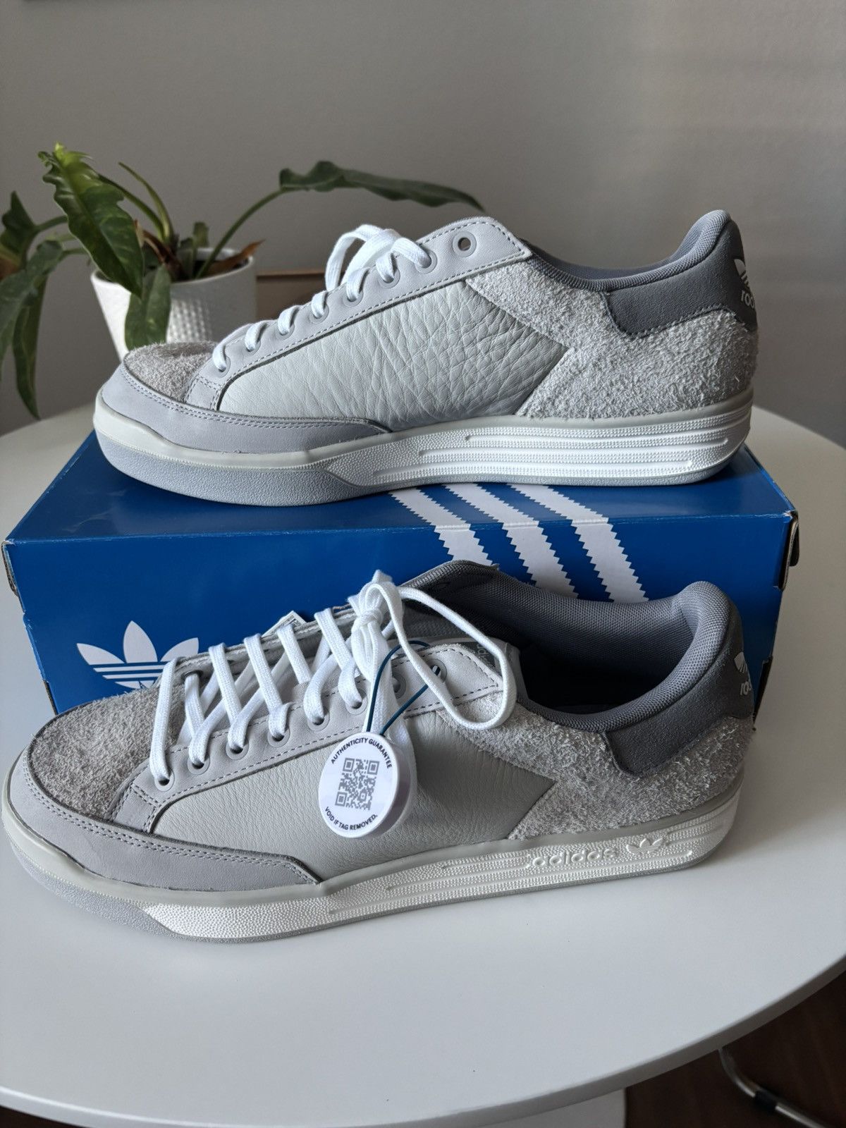 Adidas Rare Adidas Rod Laver Gray Size US 12 / EU 45 - 3 Thumbnail