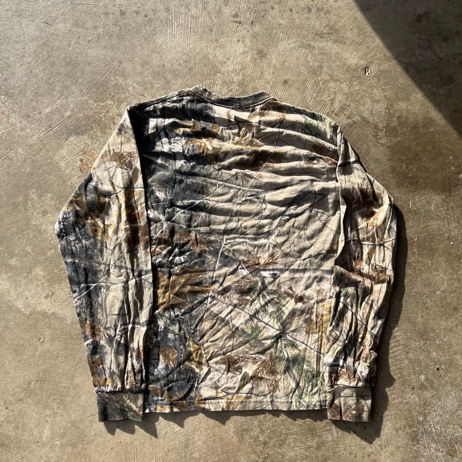 Vintage VINTAGE CAMO LONGSLEEVE T-SHIRT WOMENS LARGE GREEN Size L / US 10 / IT 46 - 2 Thumbnail