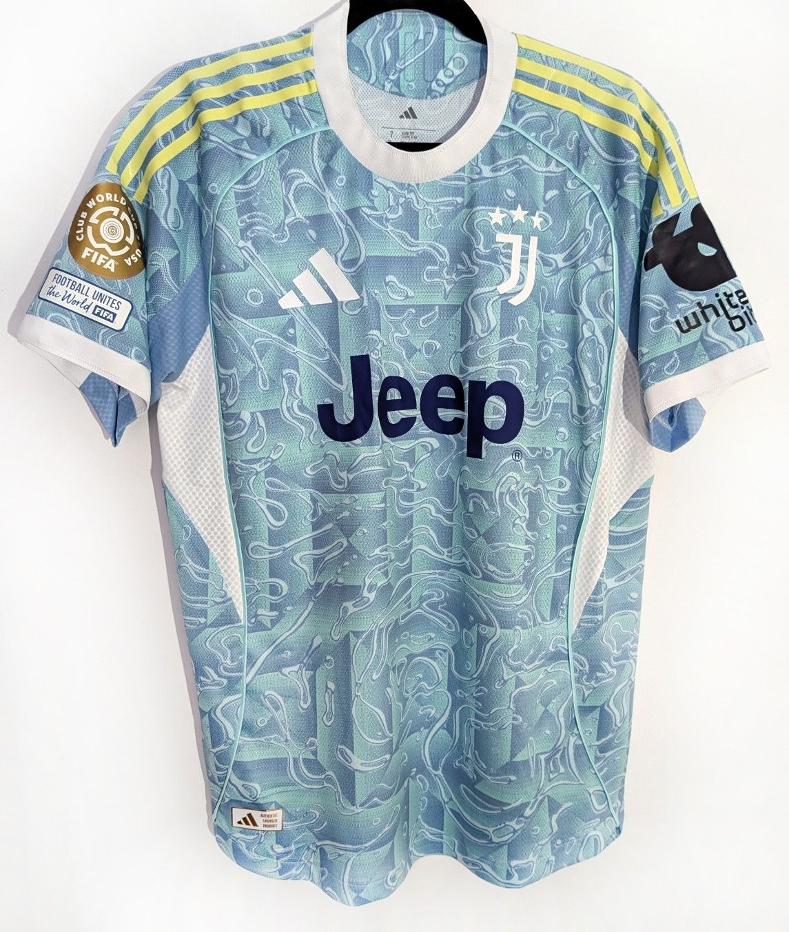Adidas Juventus match worn issue, Yildiz, 2025/2026 Size US L / EU 52-54 / 3 - 1 Thumbnail