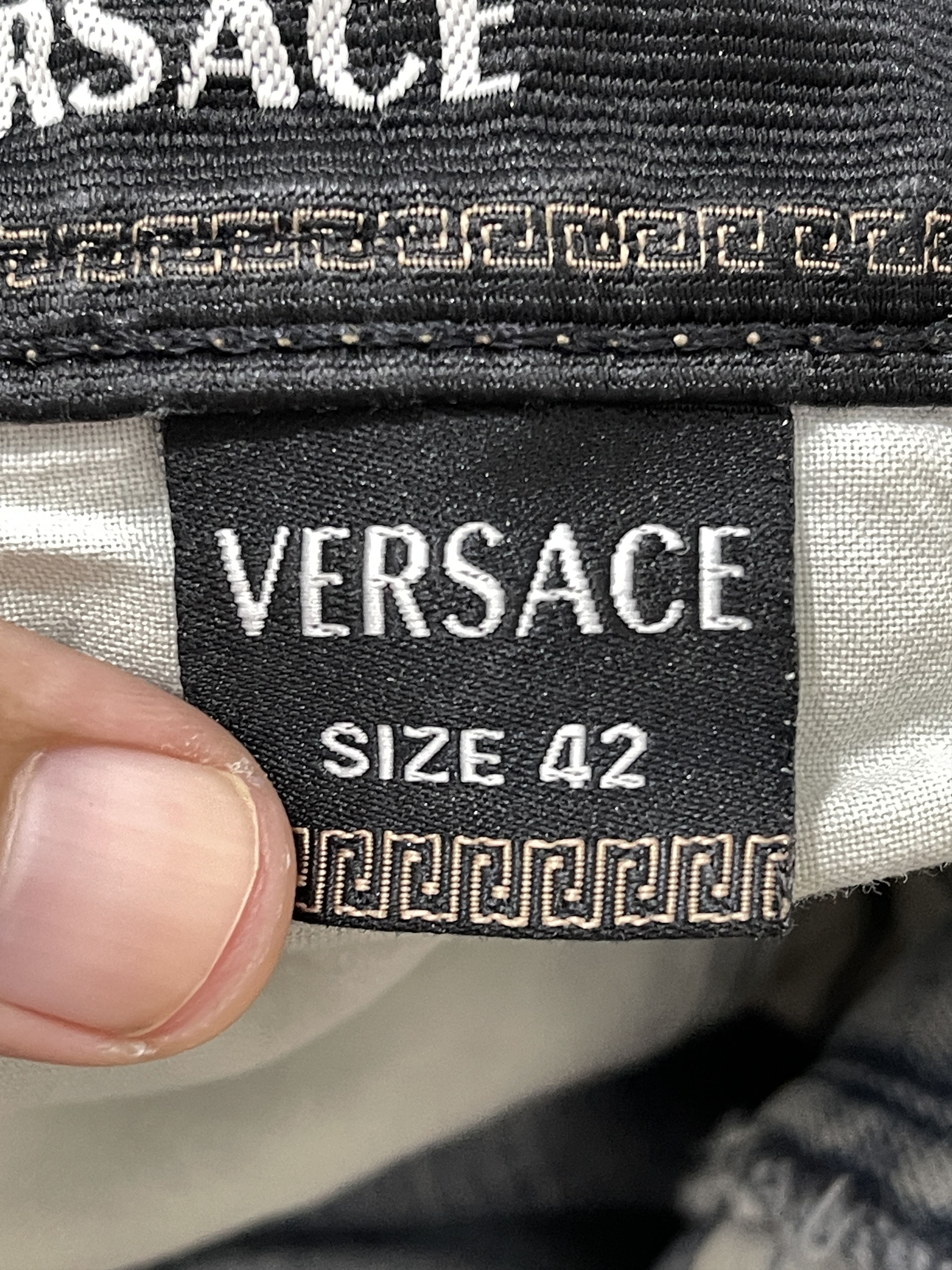 Versace Vintage Versace Jeans Couture Faded Distressed Baggy Pants Size US 42 / EU 58 - 10 Thumbnail