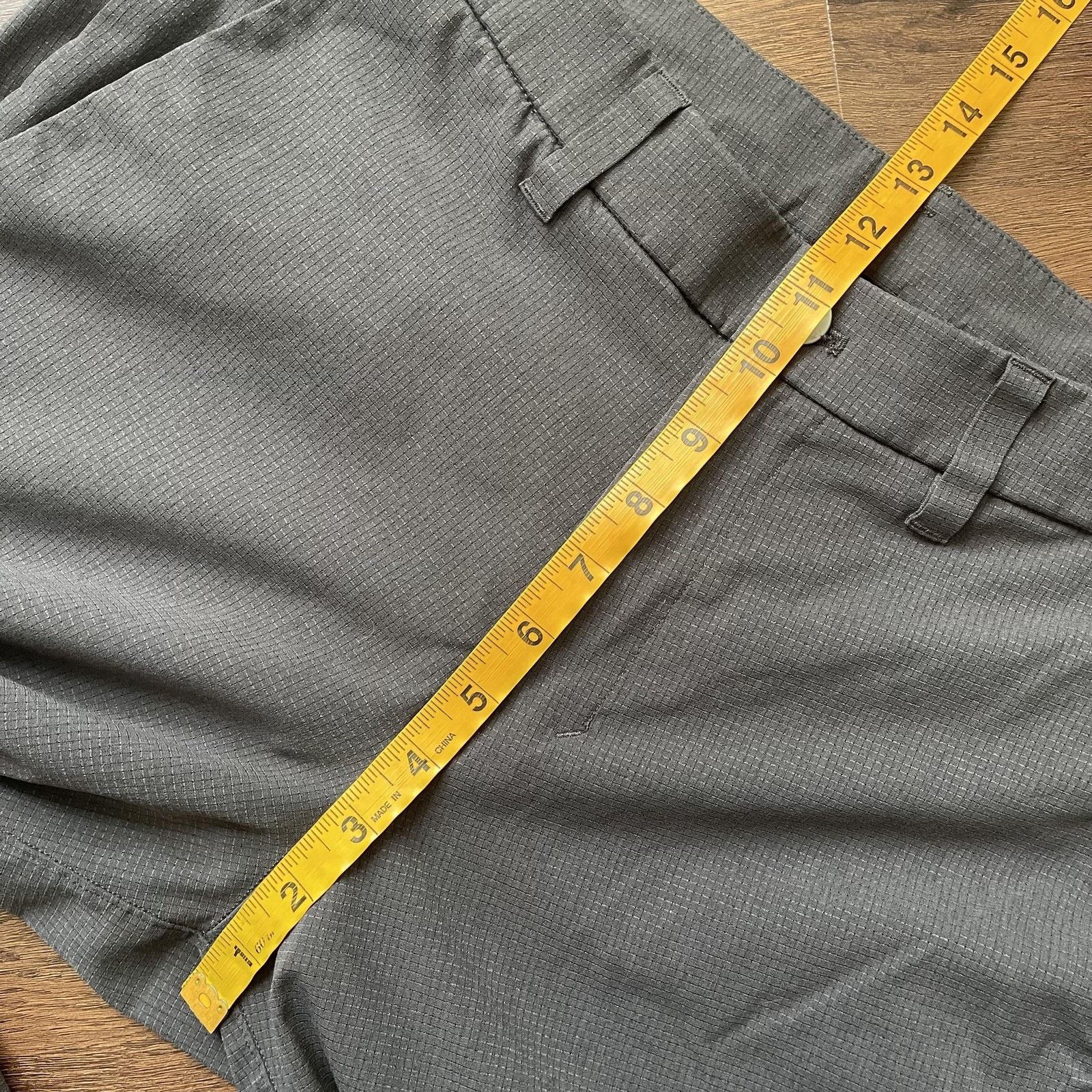 Lululemon Lululemon Pants Mens 32 Gray Commission Slim Warpstreme Golf Size US 32 / EU 48 - 11 Thumbnail