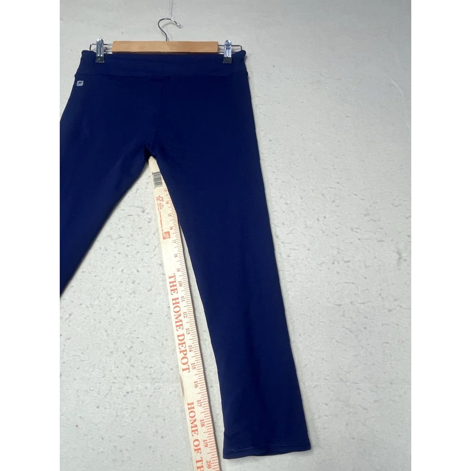 Fabletics Fabletics Leggings Womens Small Navy Blue Teal Purple Multicolor Cropped Capris Capris Pattern Size S Women Size 28" / US 6 / IT 42 - 5 Thumbnail