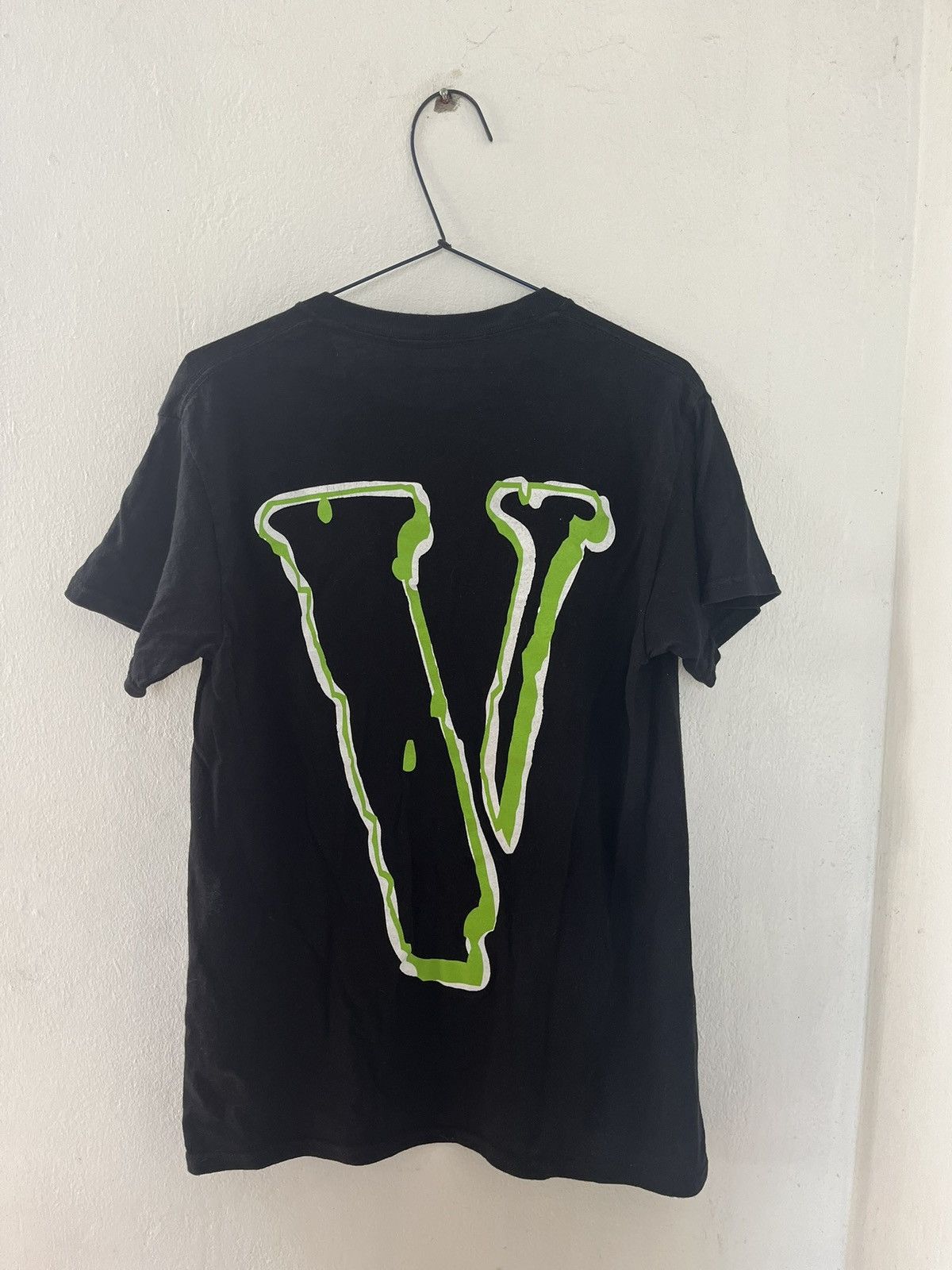 NBA × Vlone Vlone x Nba Youngboy collab shirt Size US S / EU 44-46 / 1 - 3 Thumbnail