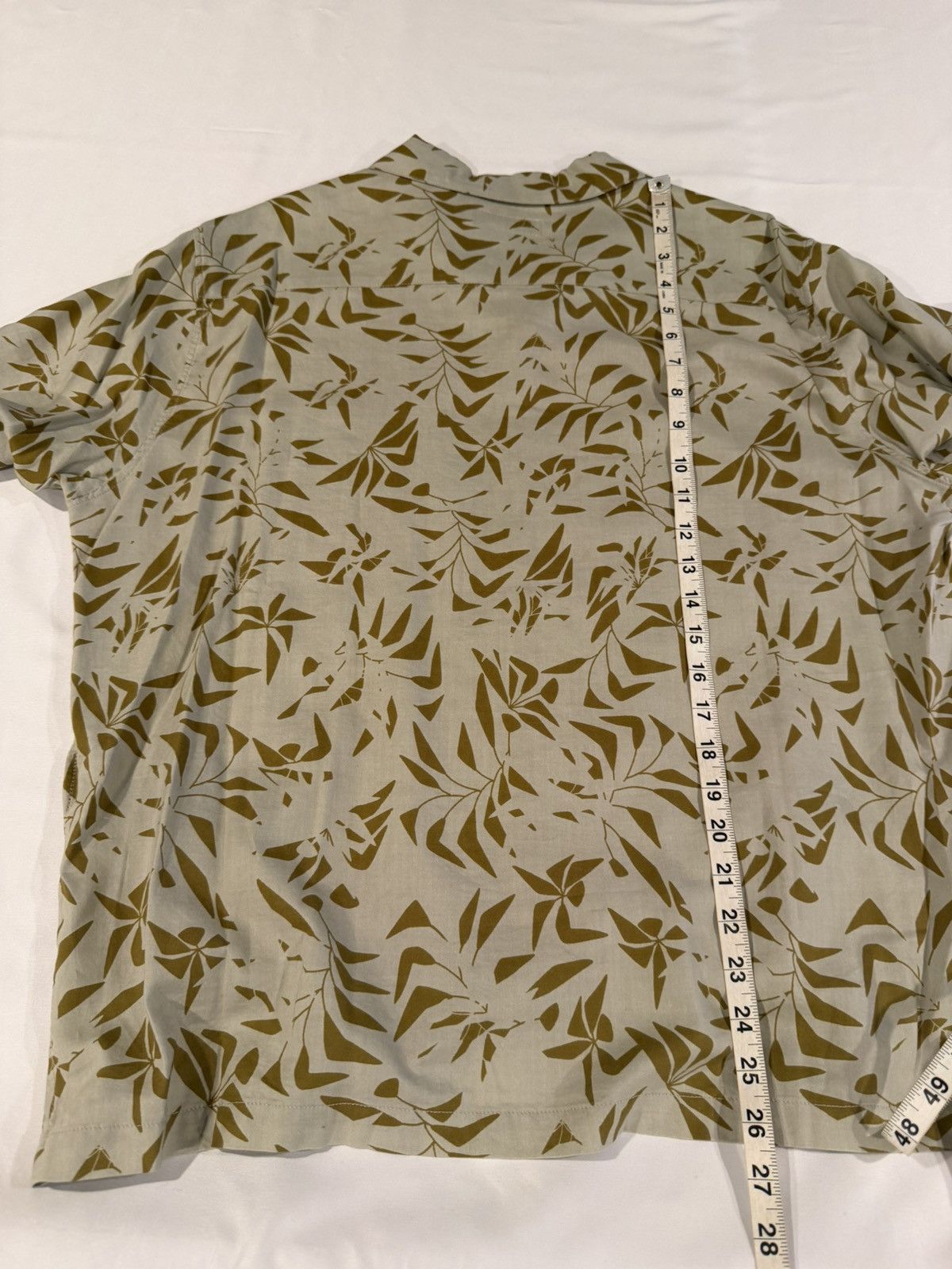 Saint Laurent Paris Saint Laurent men Hawaiian shirt.XXL. $890 Size US XXL / EU 58 / 5 - 2 Thumbnail