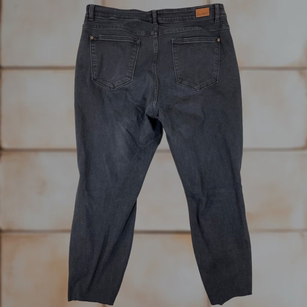 Vintage Judy Blue Jeans Womens 18W Plus Black Distressed Stretch Skinny Size 40" / US 18 - 1 Thumbnail