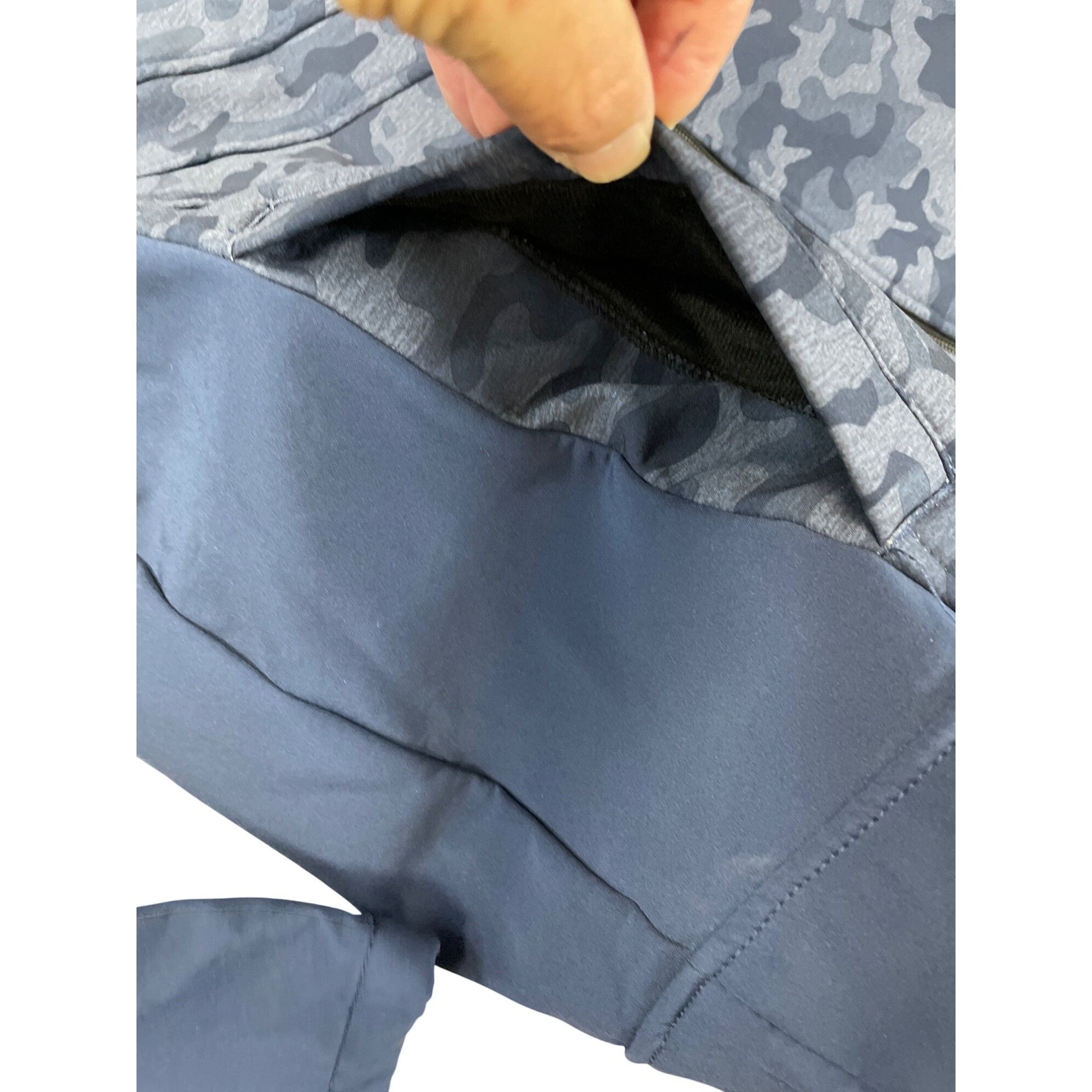 Urban Republic Urban Republic Mens Blue Camouflage Zip-Up Hooded Jacket Siz Size US XL / EU 56 / 4 - 9 Thumbnail