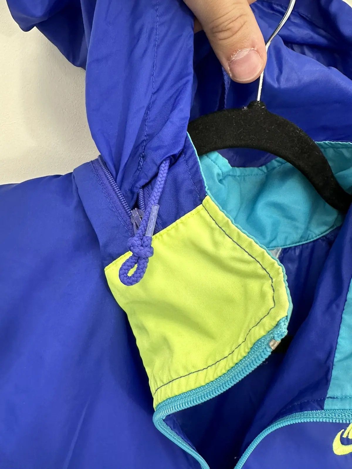 Nike × Vintage Vintage 90s Nike Y2K Blue Retro Hype Hooded Nylon Jacket Size US L / EU 52-54 / 3 - 5 Thumbnail
