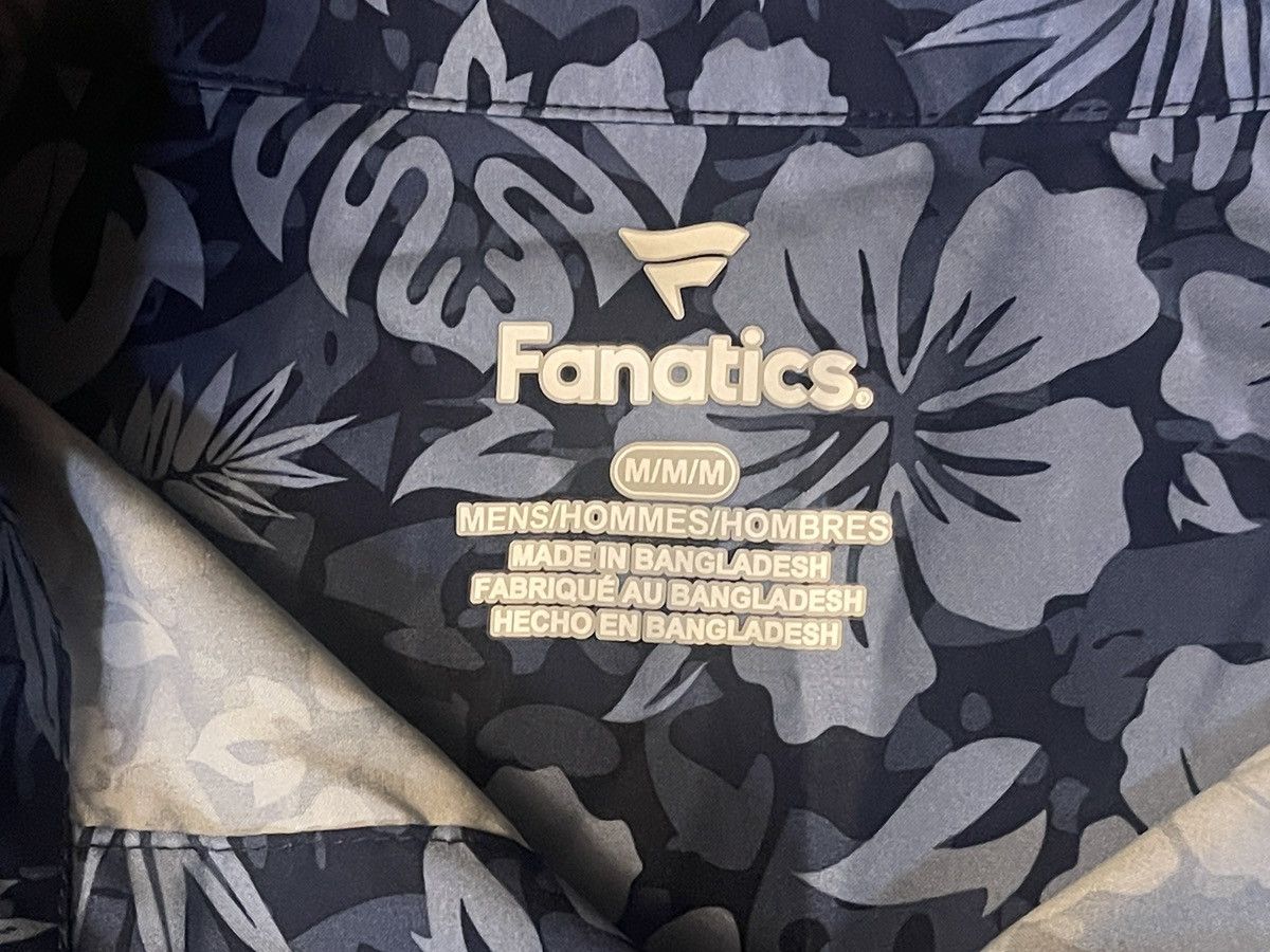 Other New England Patriots Shirt Medium Blue Fanatics Hawaiian NFL Size US M / EU 48-50 / 2 - 3 Thumbnail