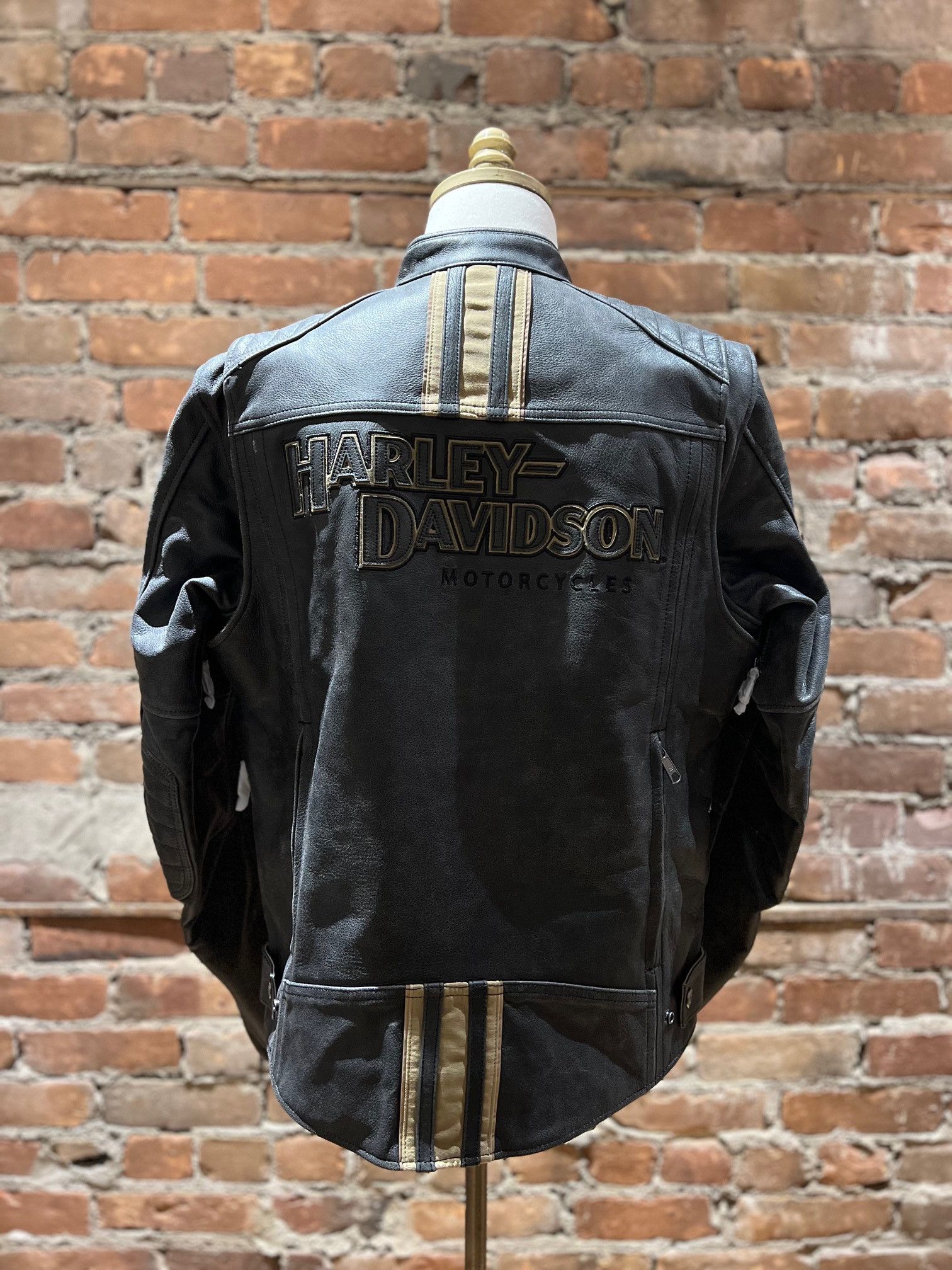 Harley Davidson Harley-Davidson Men’s Triple Vent System™ Leather Jacket Size US M / EU 48-50 / 2 - 3 Thumbnail