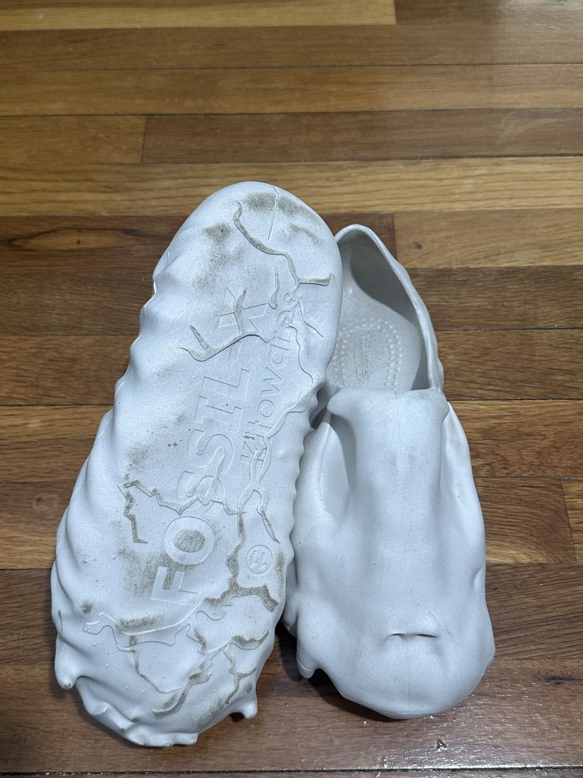 Other Kito Dinosaur Slides Size US 11 / EU 44 - 10 Thumbnail