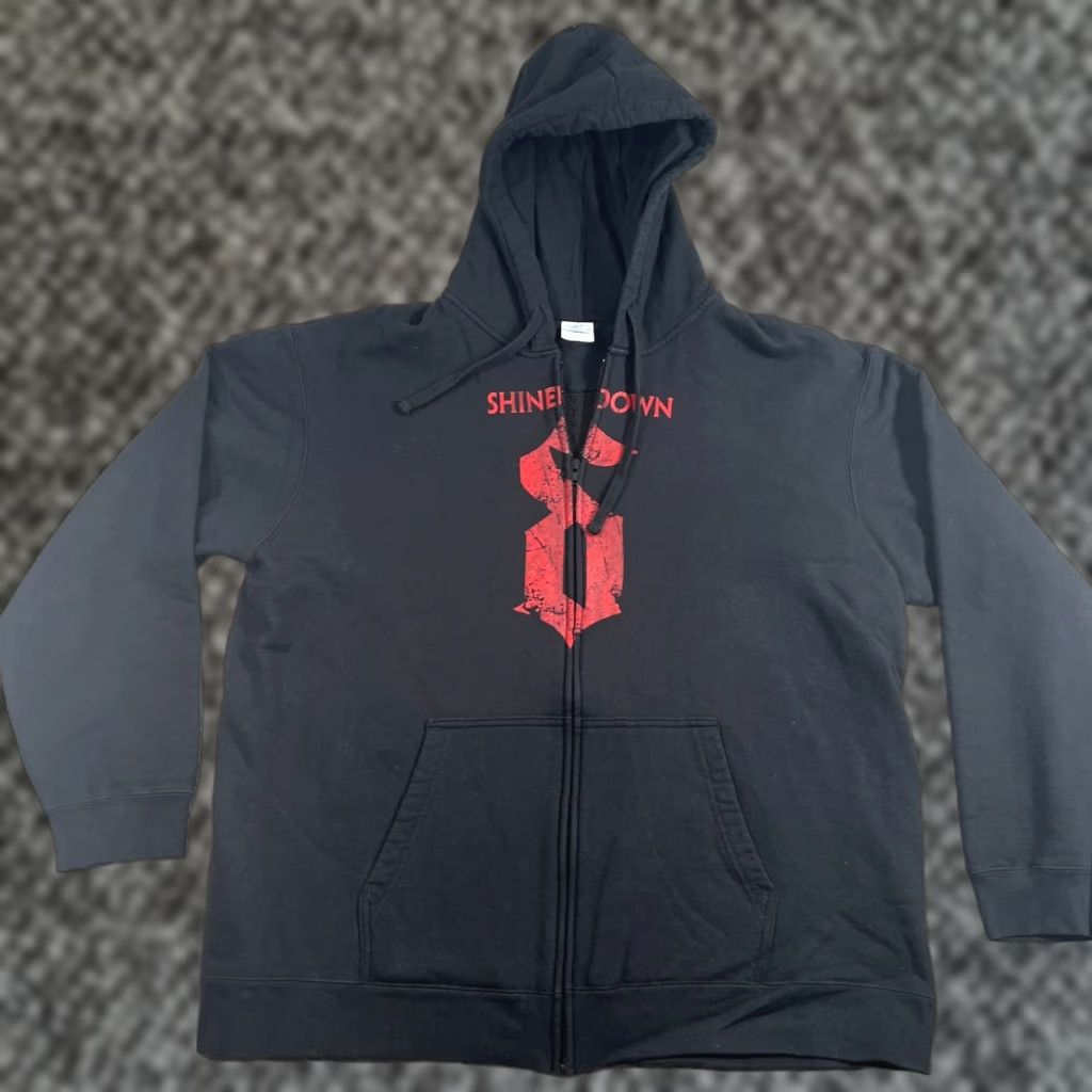 Vintage VINTAGE Shinedown Hoodie Full Zip 2XL Men Black Cotton Logo Patches Pockets Retro Rock Size US XXL / EU 58 / 5 - 1 Thumbnail