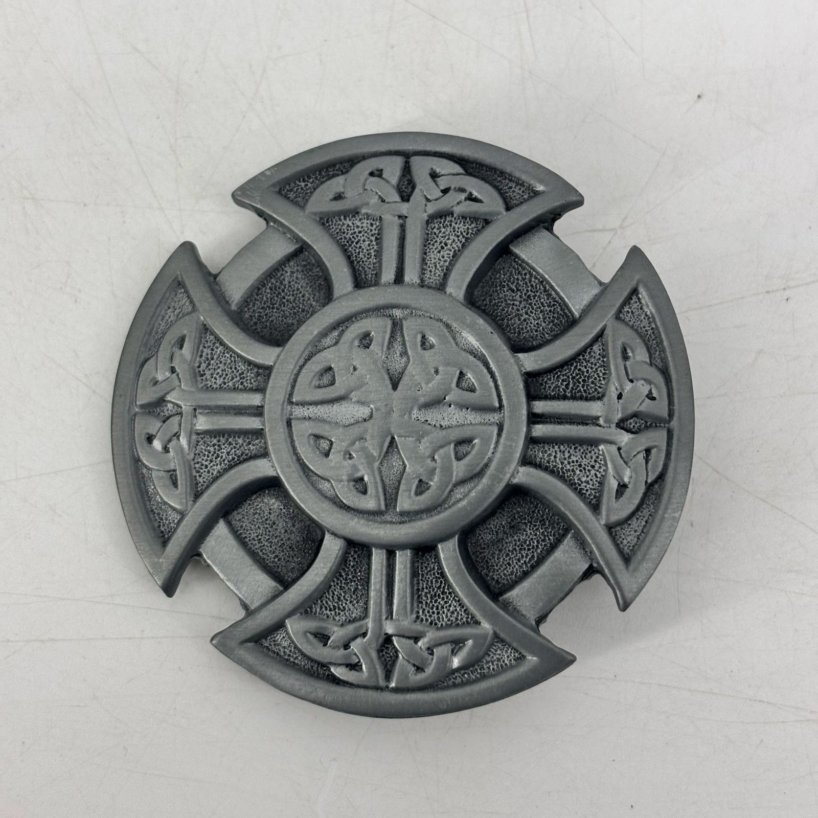 Vintage Great American Belt Buckle Pewter Celtic Knot Cross Round Size ONE SIZE - 1 Thumbnail