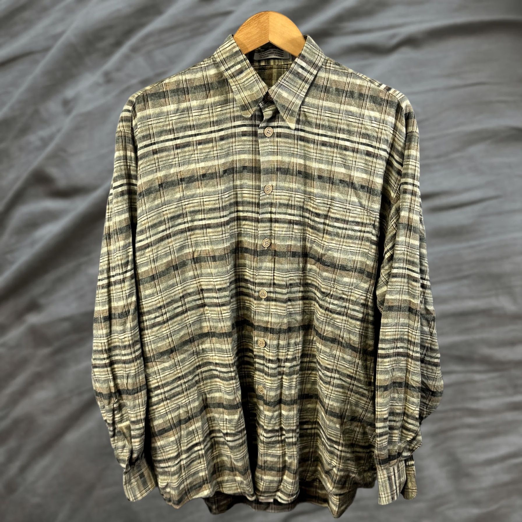 Guy Laroche Guy Laroche Shirt Mens L Gray Plaid Button-Down Long Sleeve Casual Size US L / EU 52-54 / 3 - 1 Thumbnail
