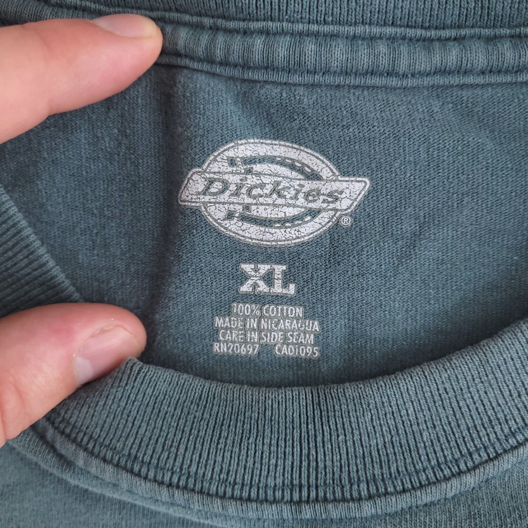 Dickies Dickies Shirt Mens XL Blue Pocket Short Sleeve Work Distressed Casual Size US XL / EU 56 / 4 - 3 Thumbnail