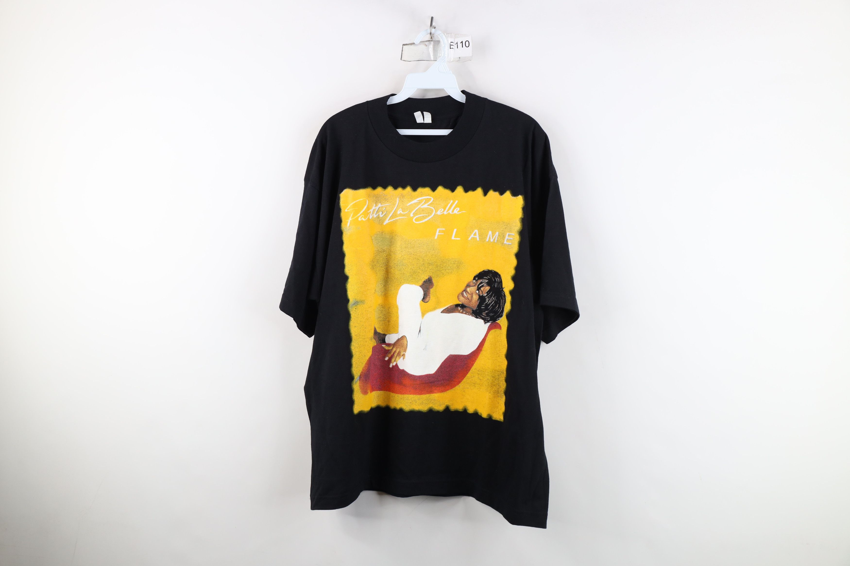 Vintage Vintage 90s Tour Patti La Belle Band T-Shirt Black Cotton Size US XL / EU 56 / 4 - 1 Thumbnail