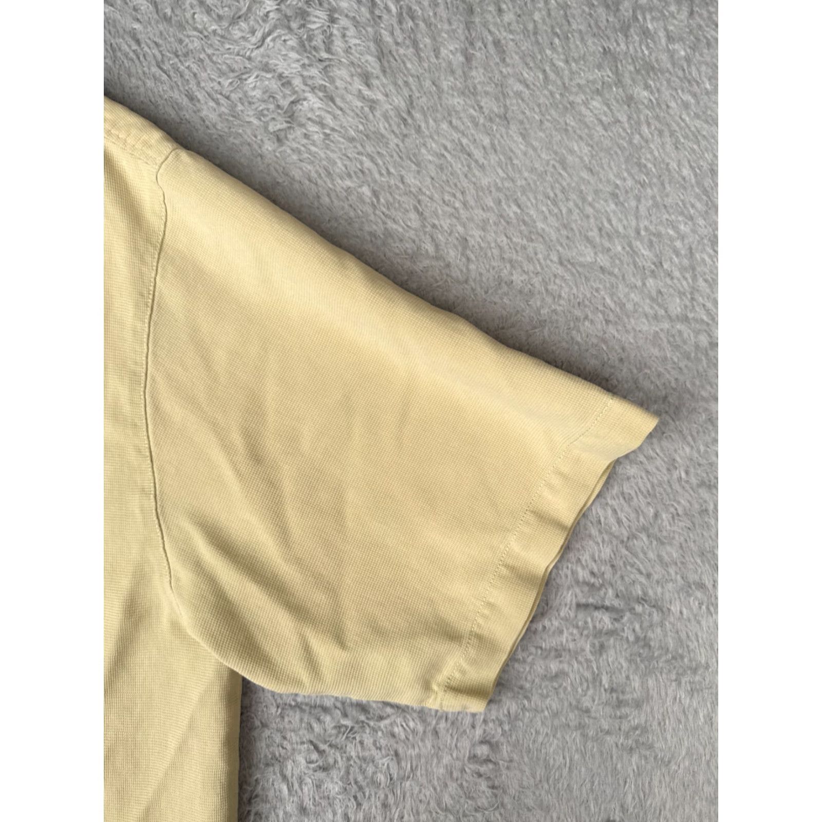 Tommy Bahama Tommy Bahama Shirt Men L Yellow Silk Button-Up Short Sleeve Hawaiian Aloha Beach Vacation Resort 40 in Chest Pockets Mens Size US L / EU 52-54 / 3 - 2 Thumbnail