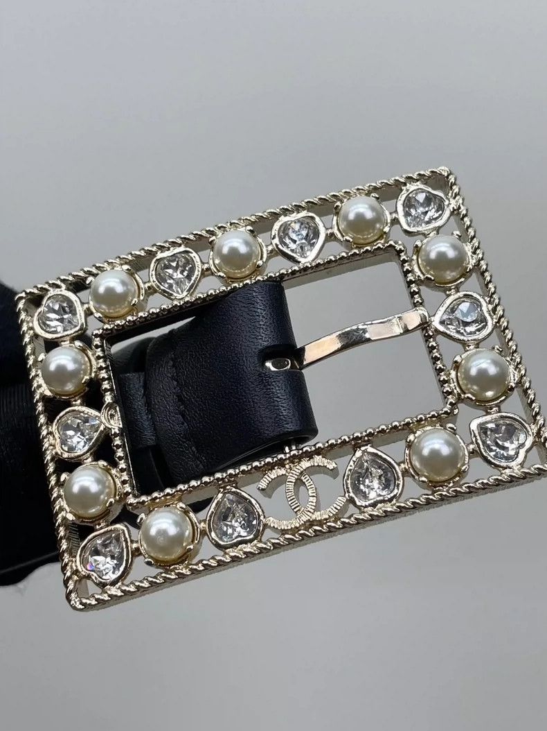Chanel Chanel Pearl rhinestone square buckle belt 2504-Nextarrow Size ONE SIZE - 5 Thumbnail