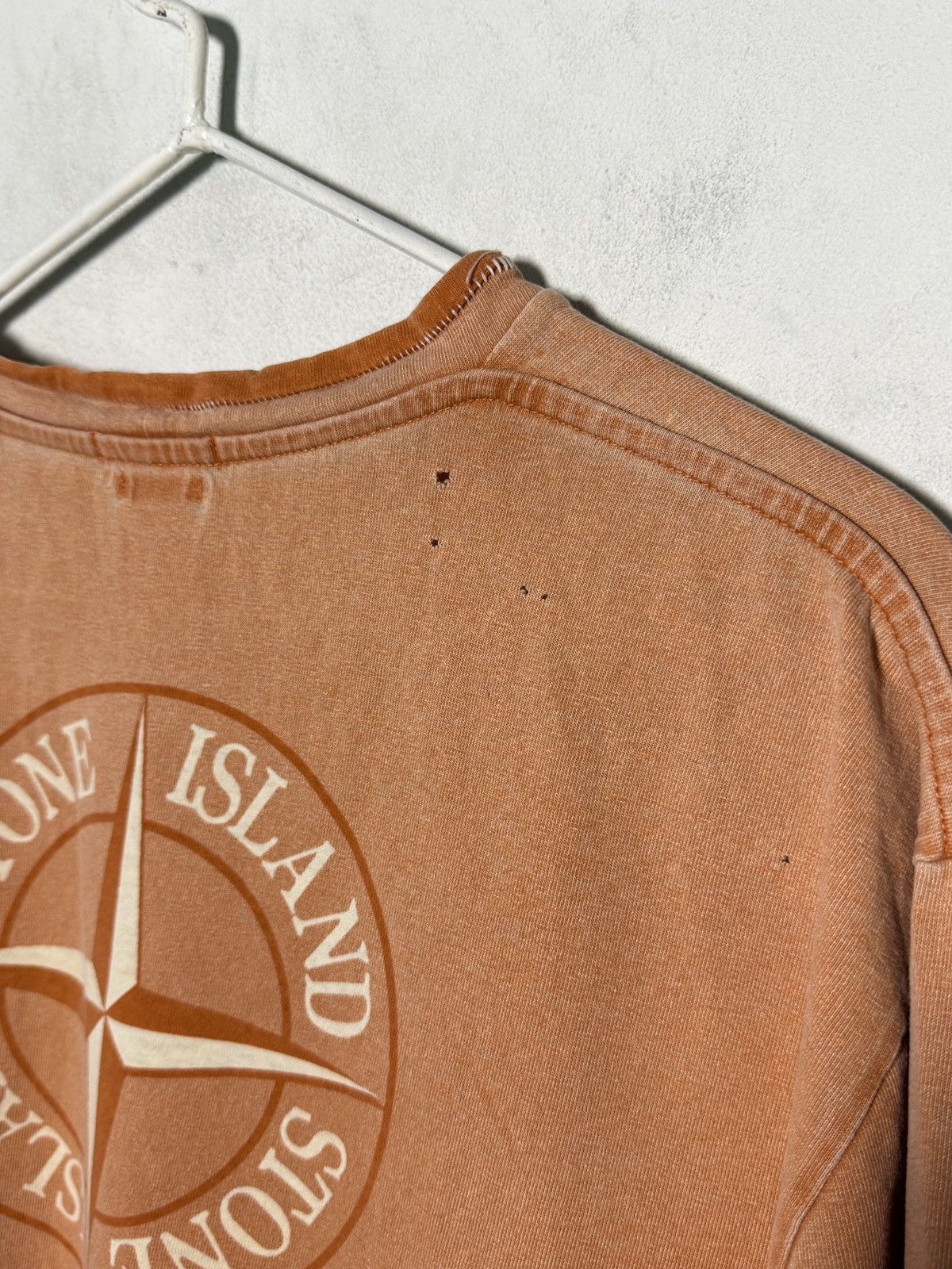 Stone Island stone island peach single stitch spell out t shirt Size US L / EU 52-54 / 3 - 9 Thumbnail
