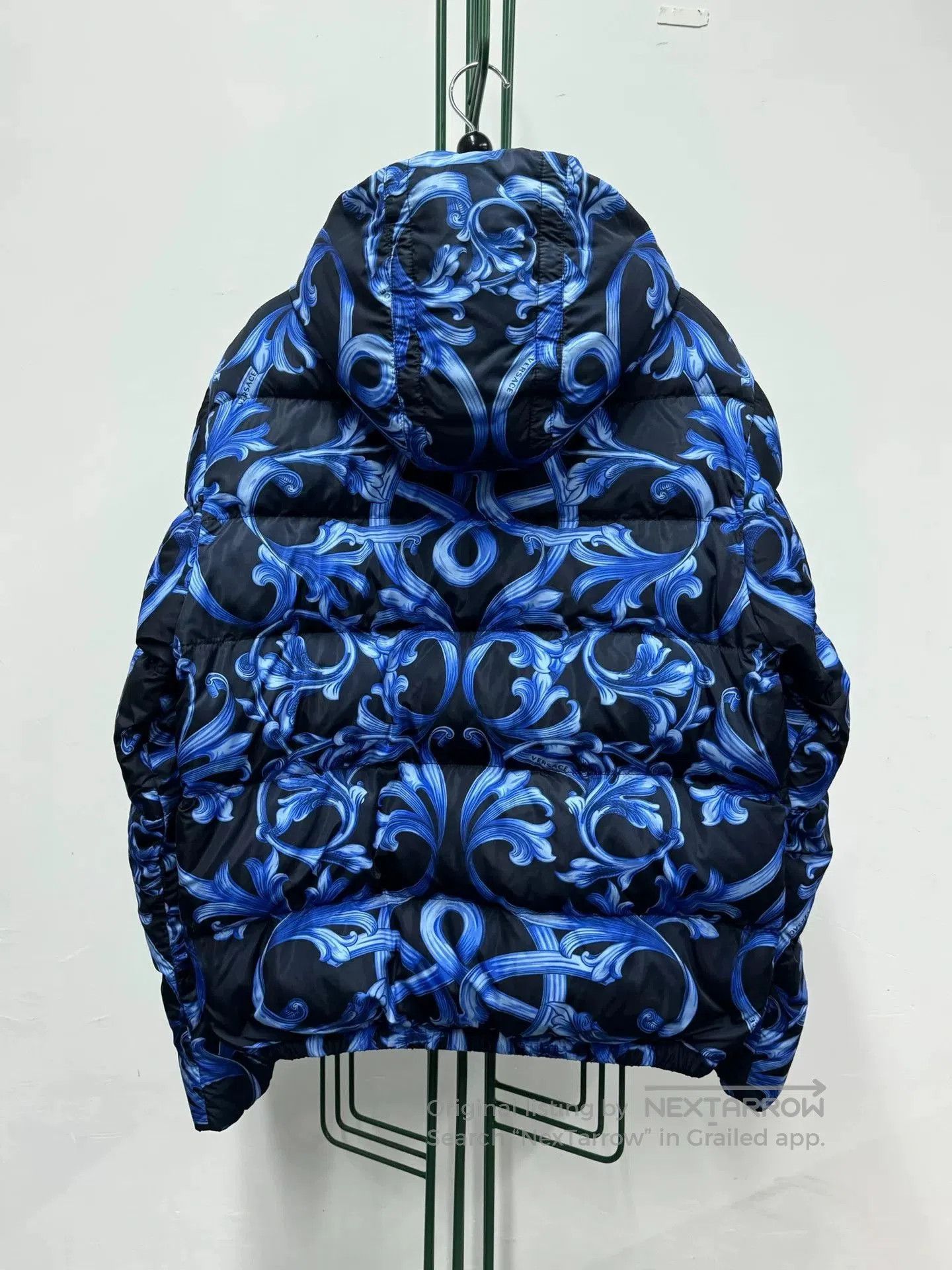 Versace Versace Blue Floral Down Jacket. Size US XL / EU 56 / 4 - 2 Thumbnail