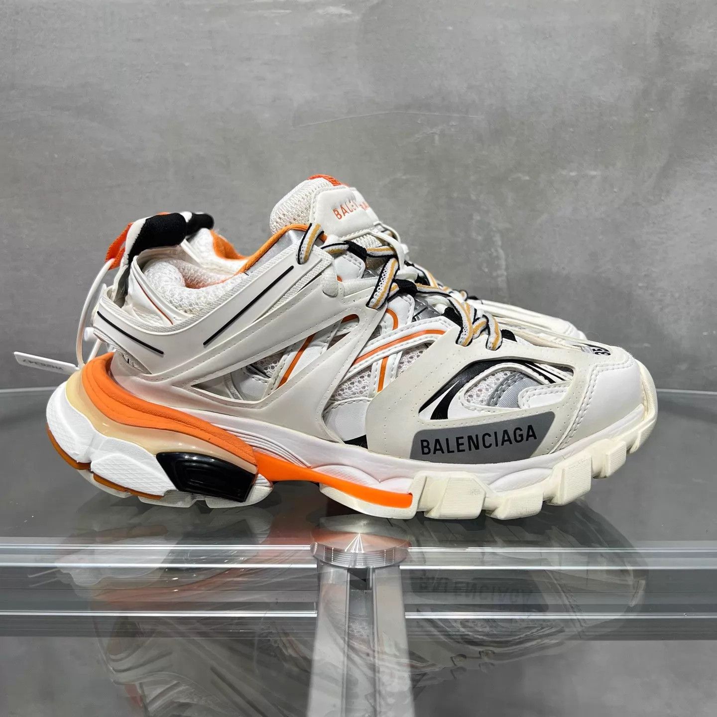 Balenciaga Balenciaga Track White Orange Women's 35 Size US 4.5 / IT 34.5 - 4 Thumbnail