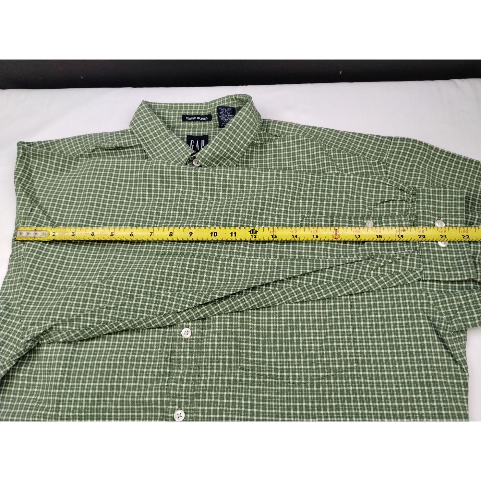 Gap Gap Men's Green Classic Oxford Shirt/Button Size L SKU 3988 Size US L / EU 52-54 / 3 - 8 Thumbnail