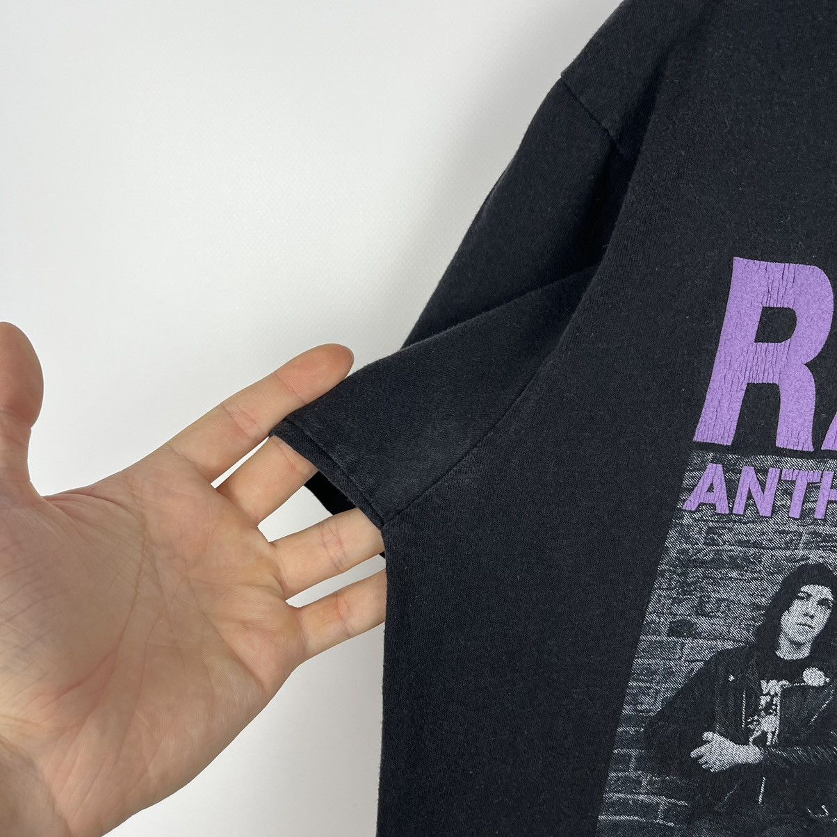 Band Tees Vintage Ramones Anthology rock band tee 90’s Size US L / EU 52-54 / 3 - 11 Thumbnail