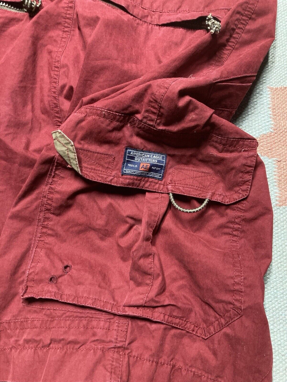 American Eagle Outfitters × Vintage y2k American eagle cargo shorts baggy skater dark red 33 Size US 33 - 2 Thumbnail
