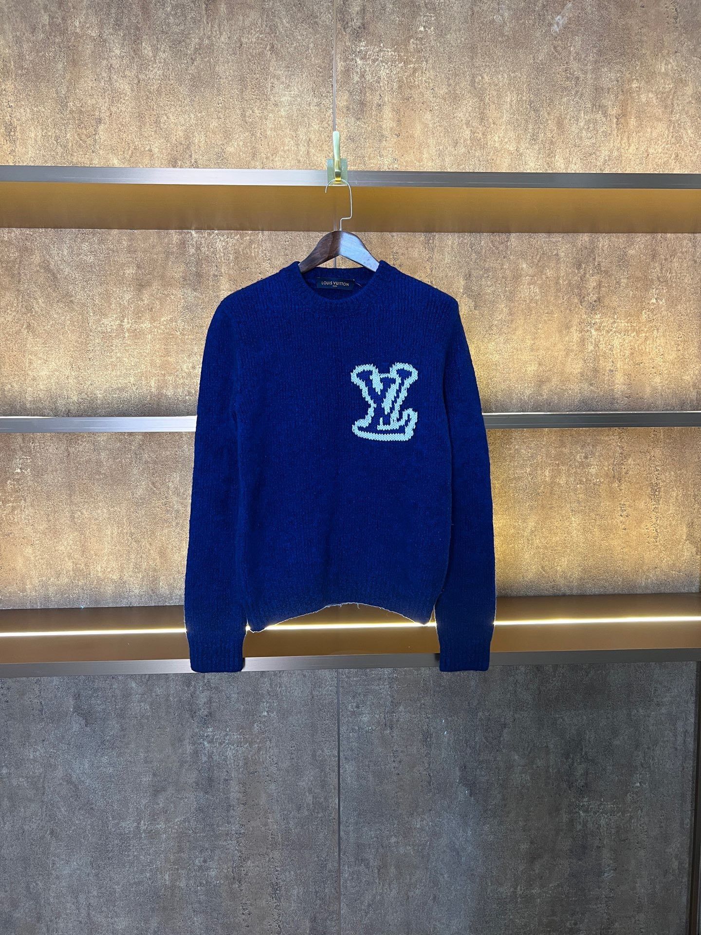 Louis Vuitton Louis Vuitton Blue Logo Sweater Size US M / EU 48-50 / 2 - 1 Thumbnail