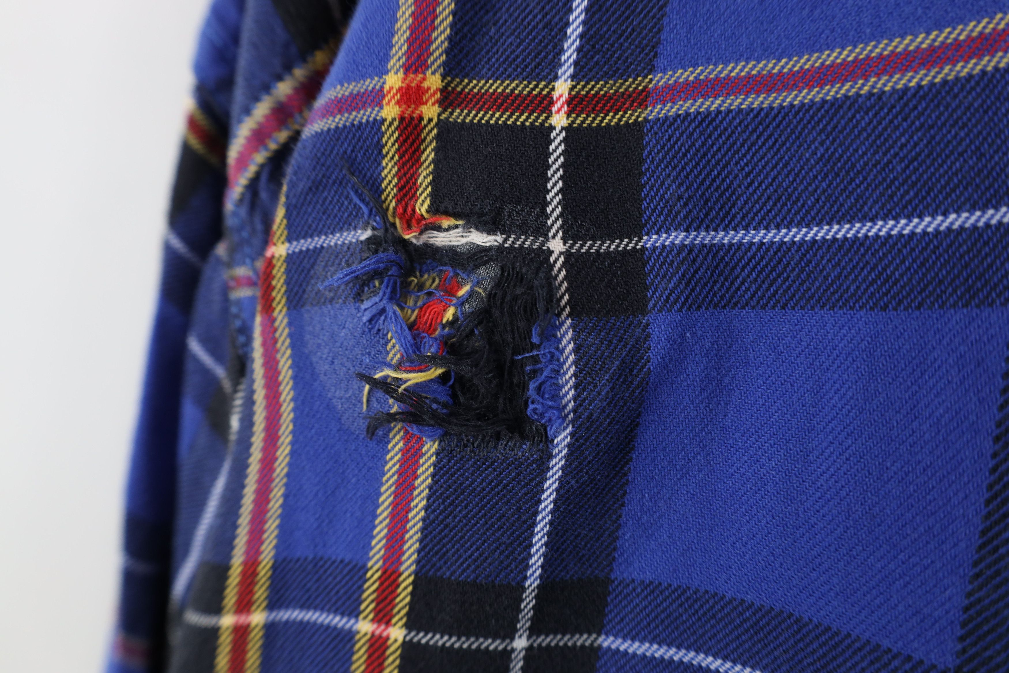 Tommy Hilfiger Vintage 90s Tommy Hilfiger Flannel Collared Button Shirt Size US L / EU 52-54 / 3 - 12 Thumbnail