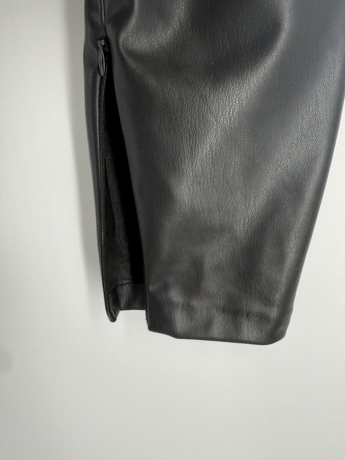 Zara ZARA WOMAN Black Faux Leather High Skinny Pants Size Small Size 27" / US 4 / IT 40 - 11 Thumbnail
