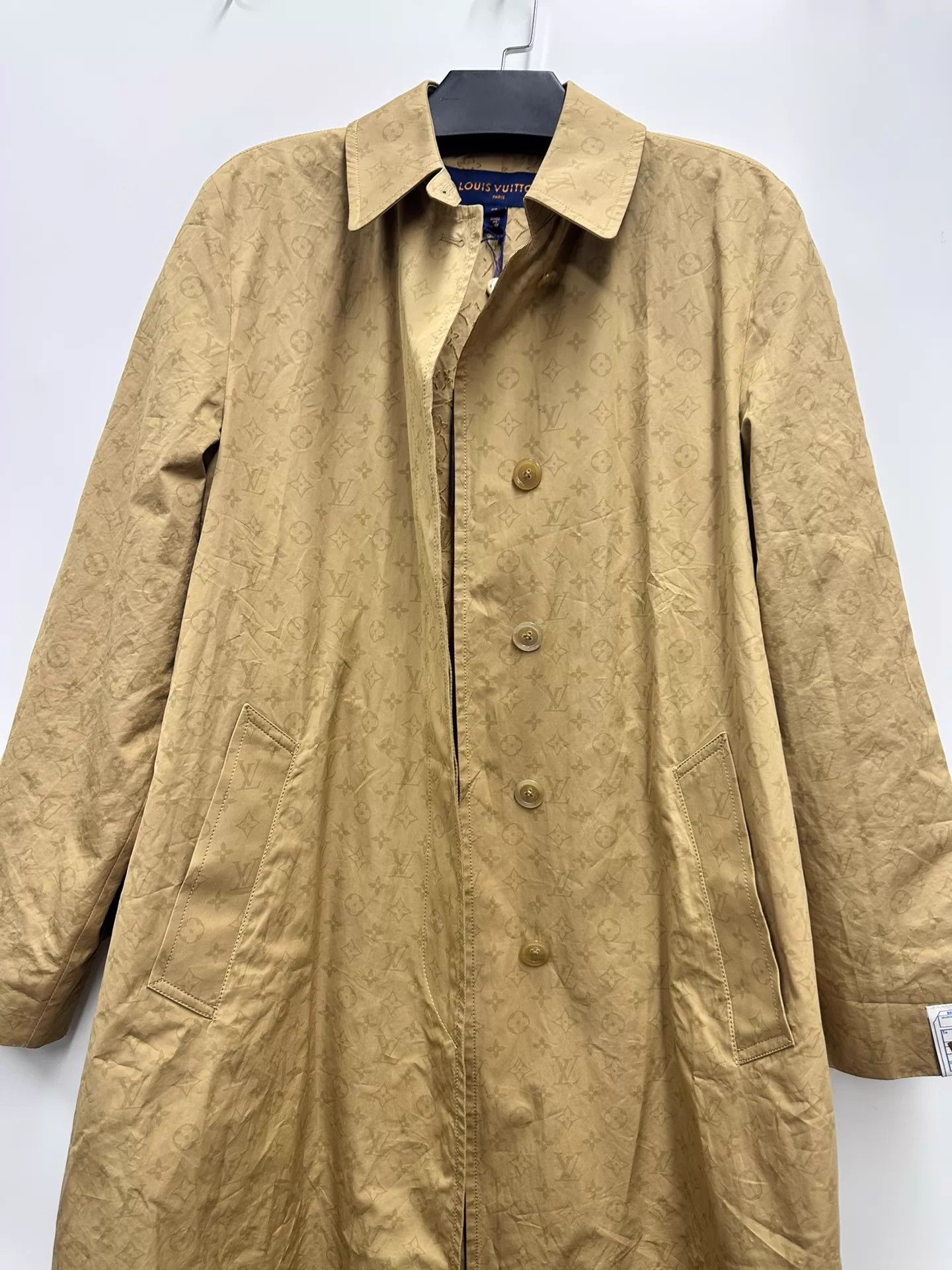 Louis Vuitton Louis Vuitton full print trench coat size 38 Size S / US 4 / IT 40 - 4 Thumbnail