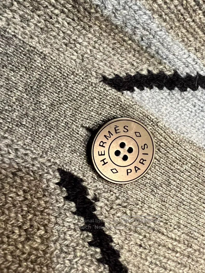 Hermes Hermes Pure cashmere oversized wide fit cardigan sweater Size XXS / US 00 / IT 34 - 6 Thumbnail