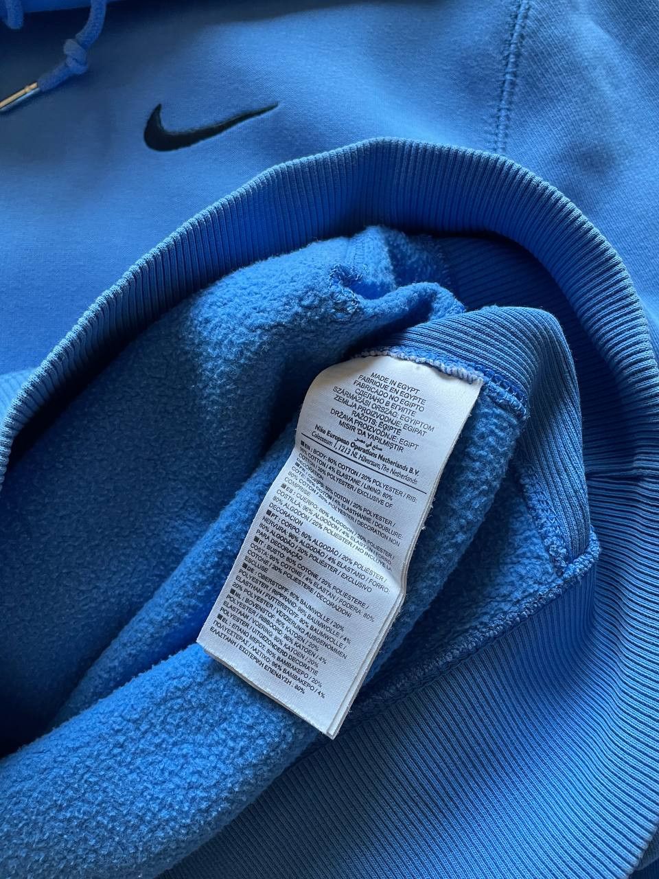 Nike Vintage Nike Hoodie Boxy Fit Mini Swoosh Y2K Rare 90s Size US L / EU 52-54 / 3 - 5 Thumbnail