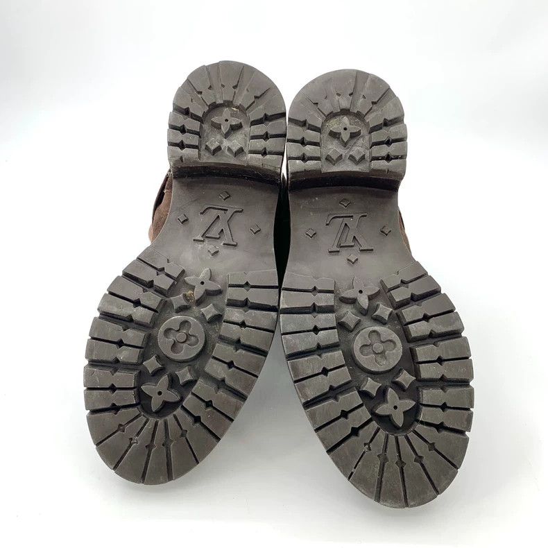 Louis Vuitton Louis Vuitton Dark brown logo print block mid-heel boots Size US 5.5 / EU 38 - 5 Thumbnail