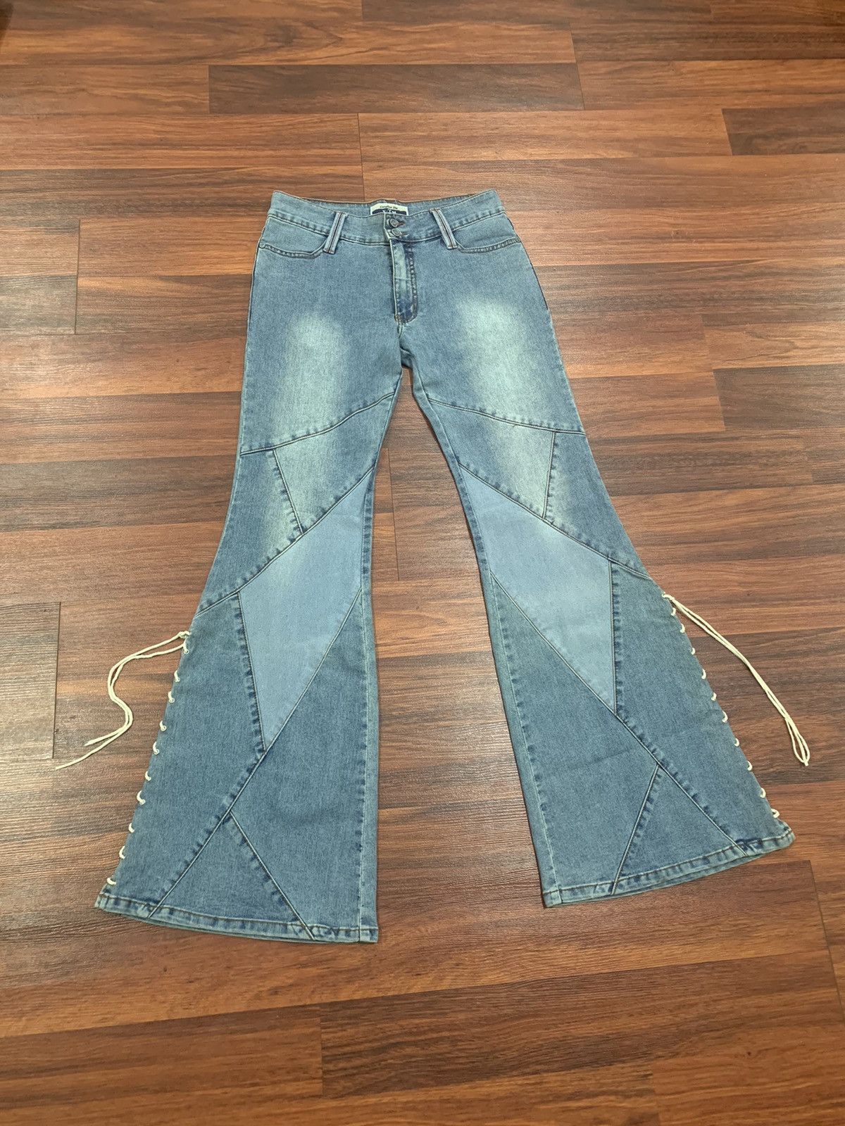 If Six Was Nine X-TM Lace Up Flared Strecthable Jeans Size 29" - 2 Thumbnail
