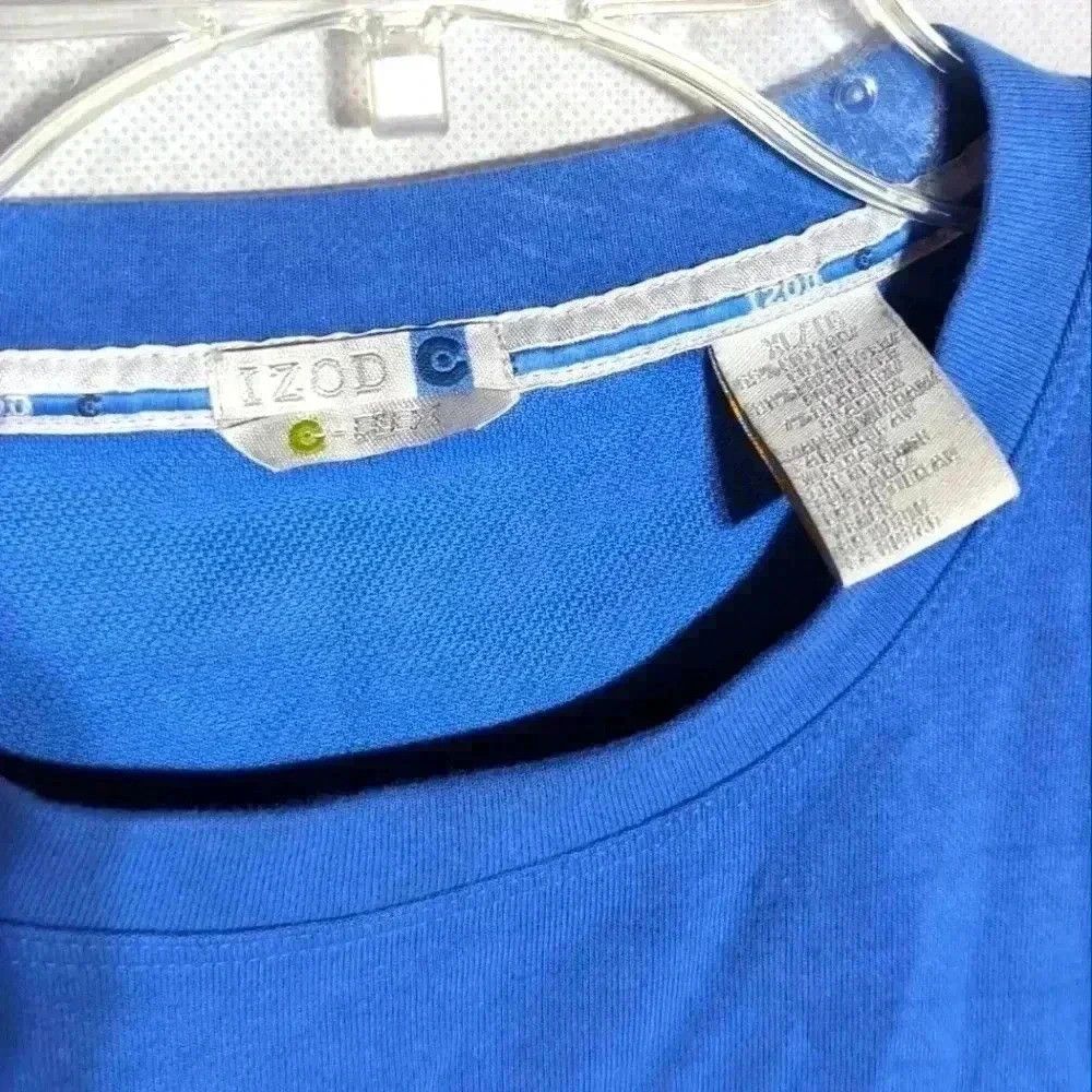 Izod Ladies Blue Izod t shirt Sporty Short sleeve sz XL Size XL / US 12-14 / IT 48-50 - 2 Thumbnail