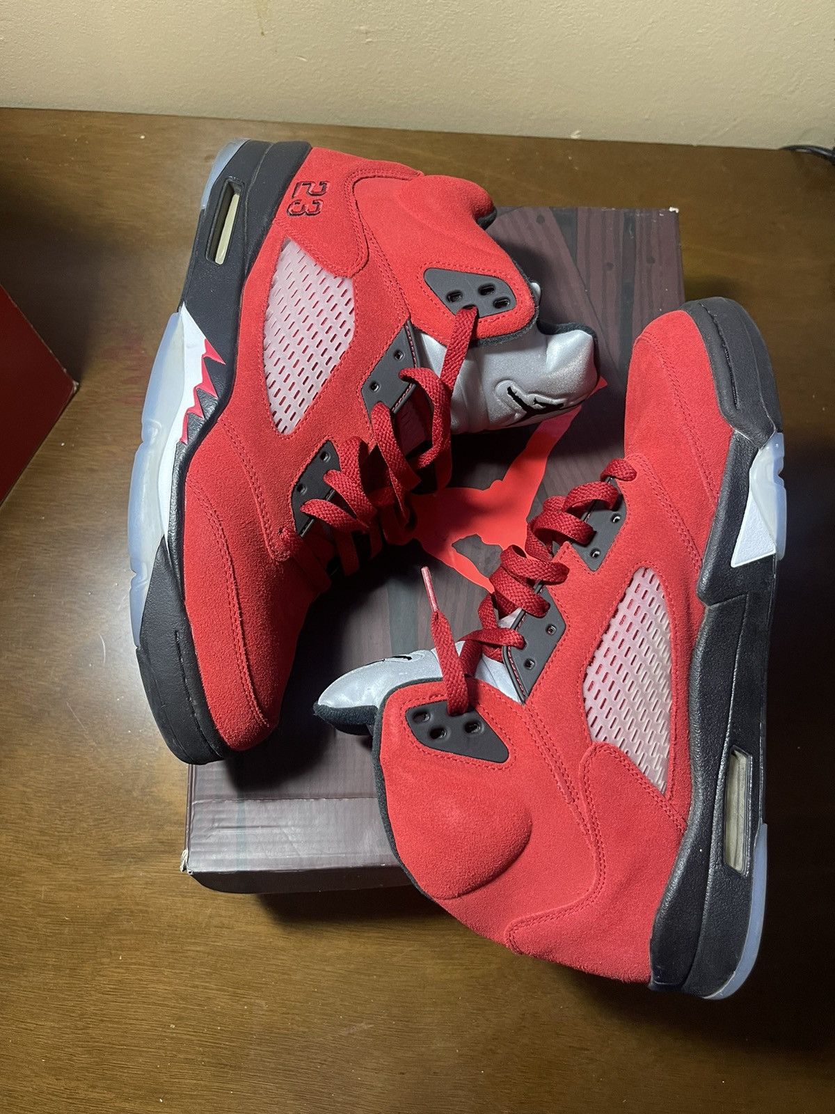 Jordan Brand Retro Jordan 5 Raging Bull Size US 13 / EU 46 - 3 Thumbnail