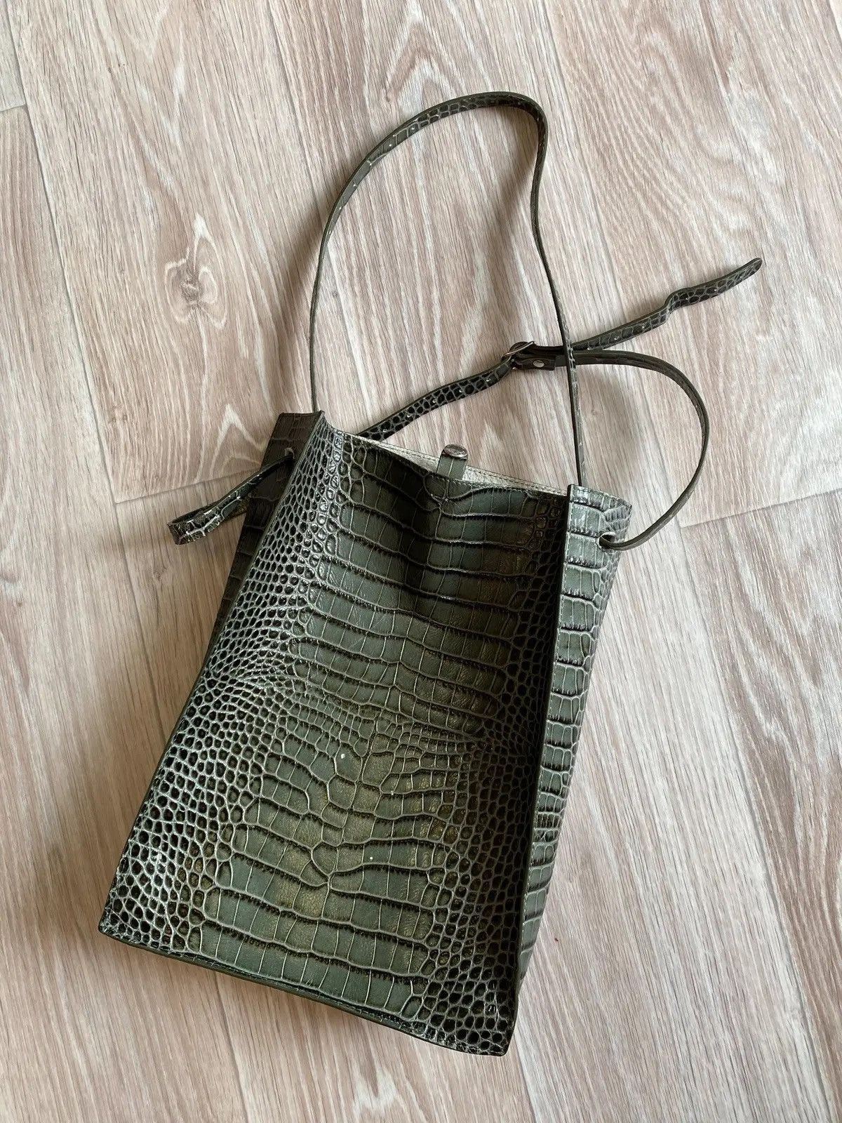 Other SUB TOTE Olive Croco Debossed Size ONE SIZE - 1 Thumbnail