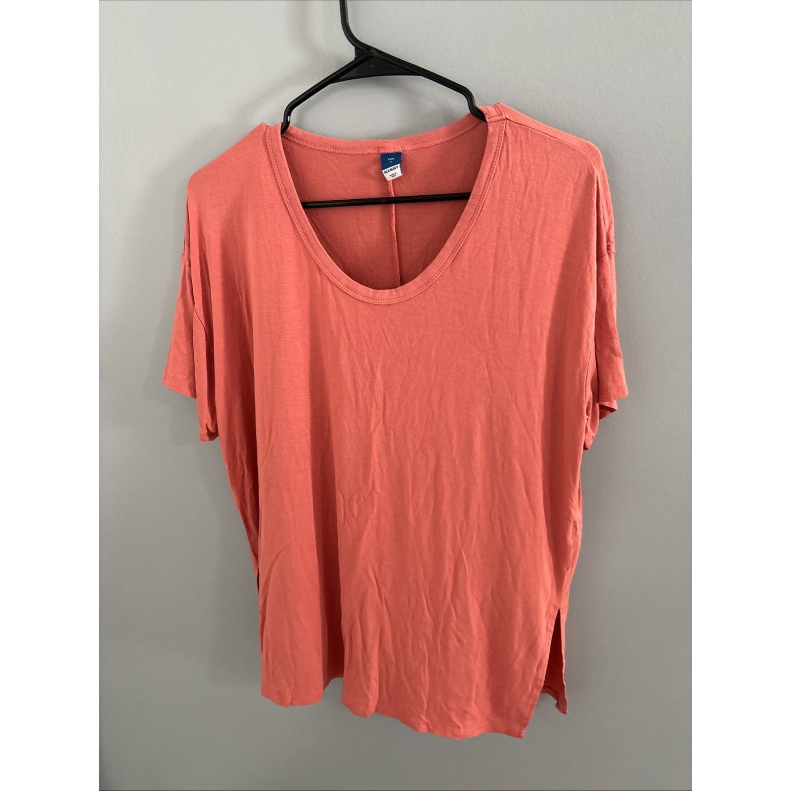 Old Navy Old Navy Luxe Small Coral Tee Size S / US 4 / IT 40 - 1 Thumbnail