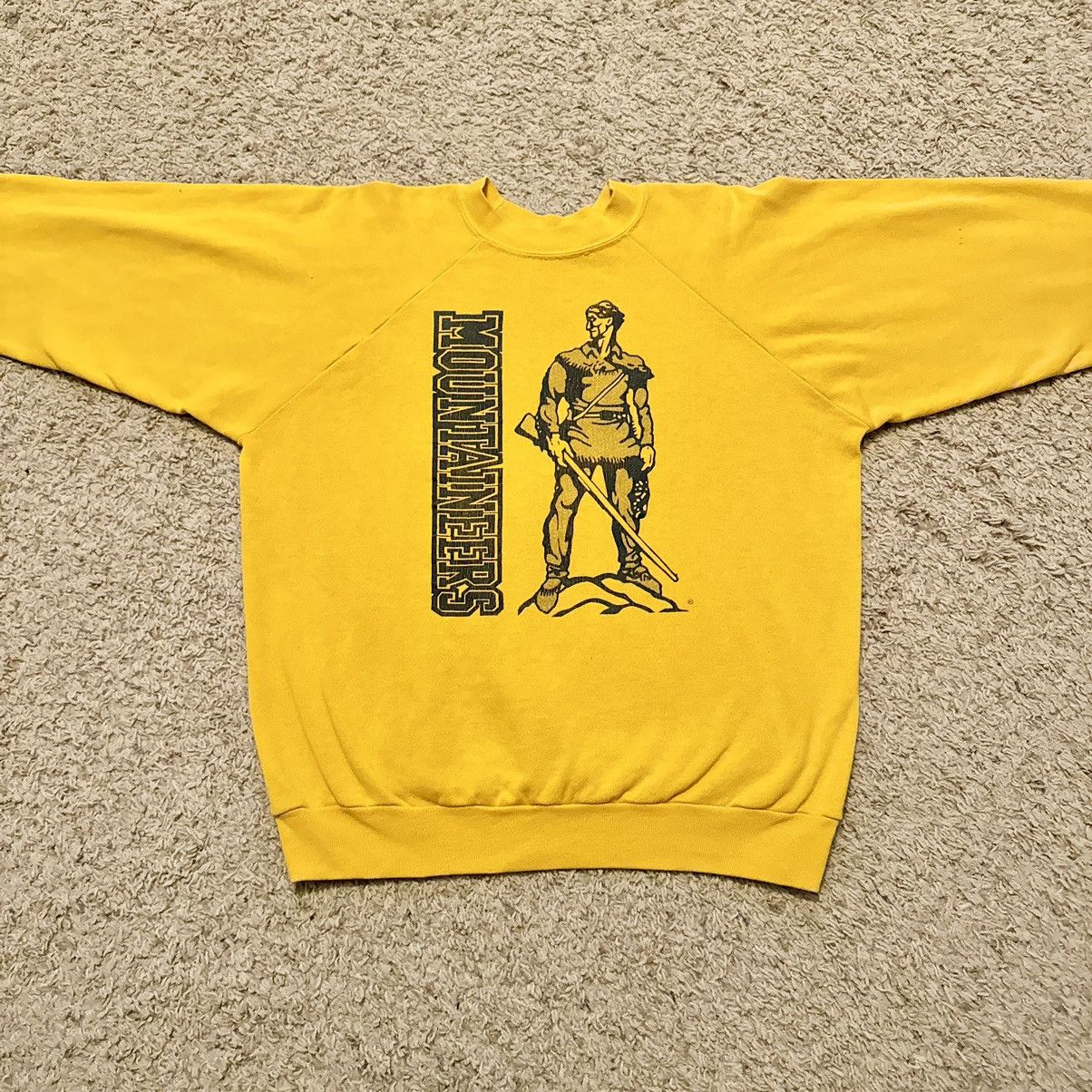 Vintage VINTAGE 80s WEST VIRGINIA MOUNTAINEERS SWEATSHIRT! Size US L / EU 52-54 / 3 - 5 Thumbnail