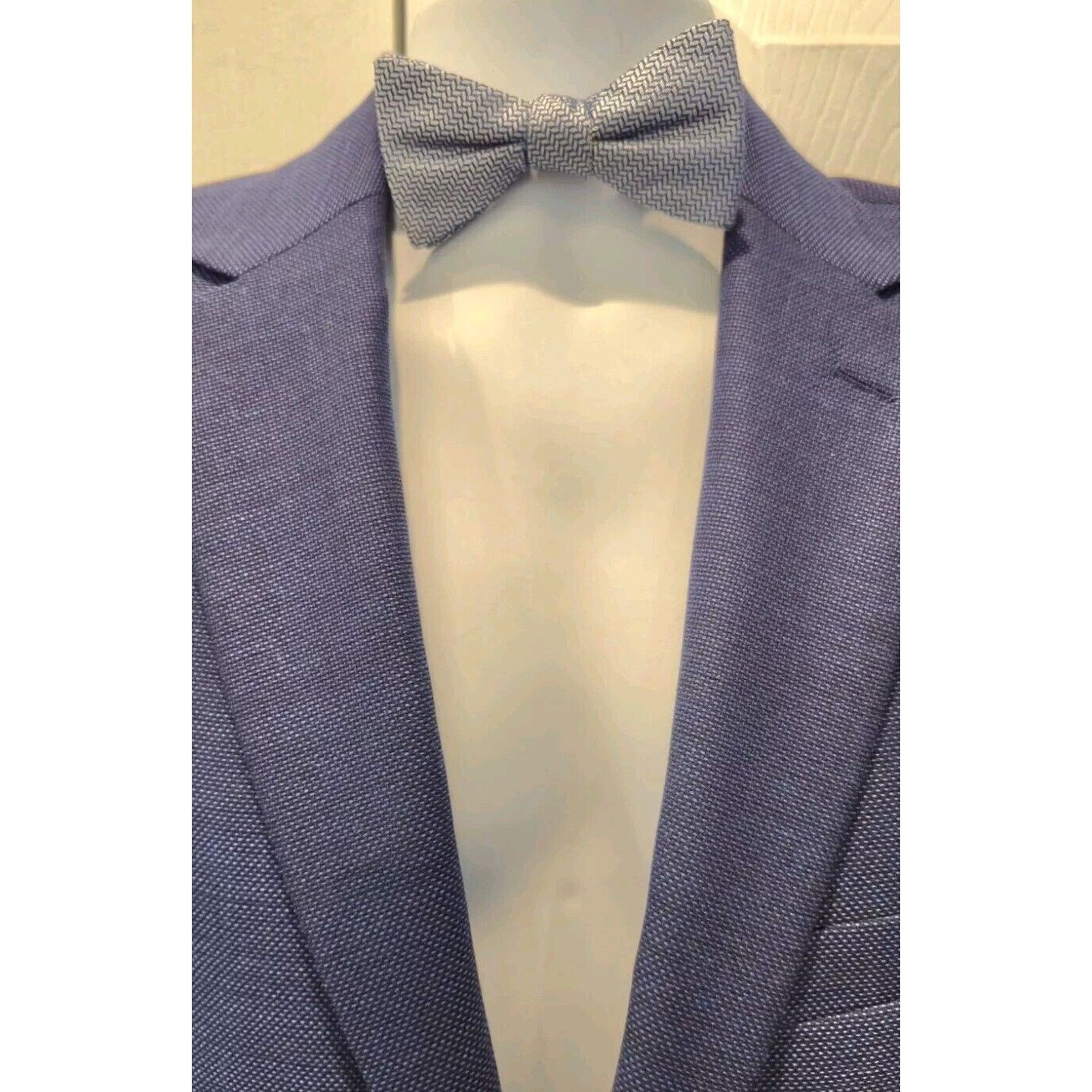 Vince Camuto Vince Camuto Bow Tie Adjustable Silk Blue Hand Made Stretch Size ONE SIZE - 2 Thumbnail
