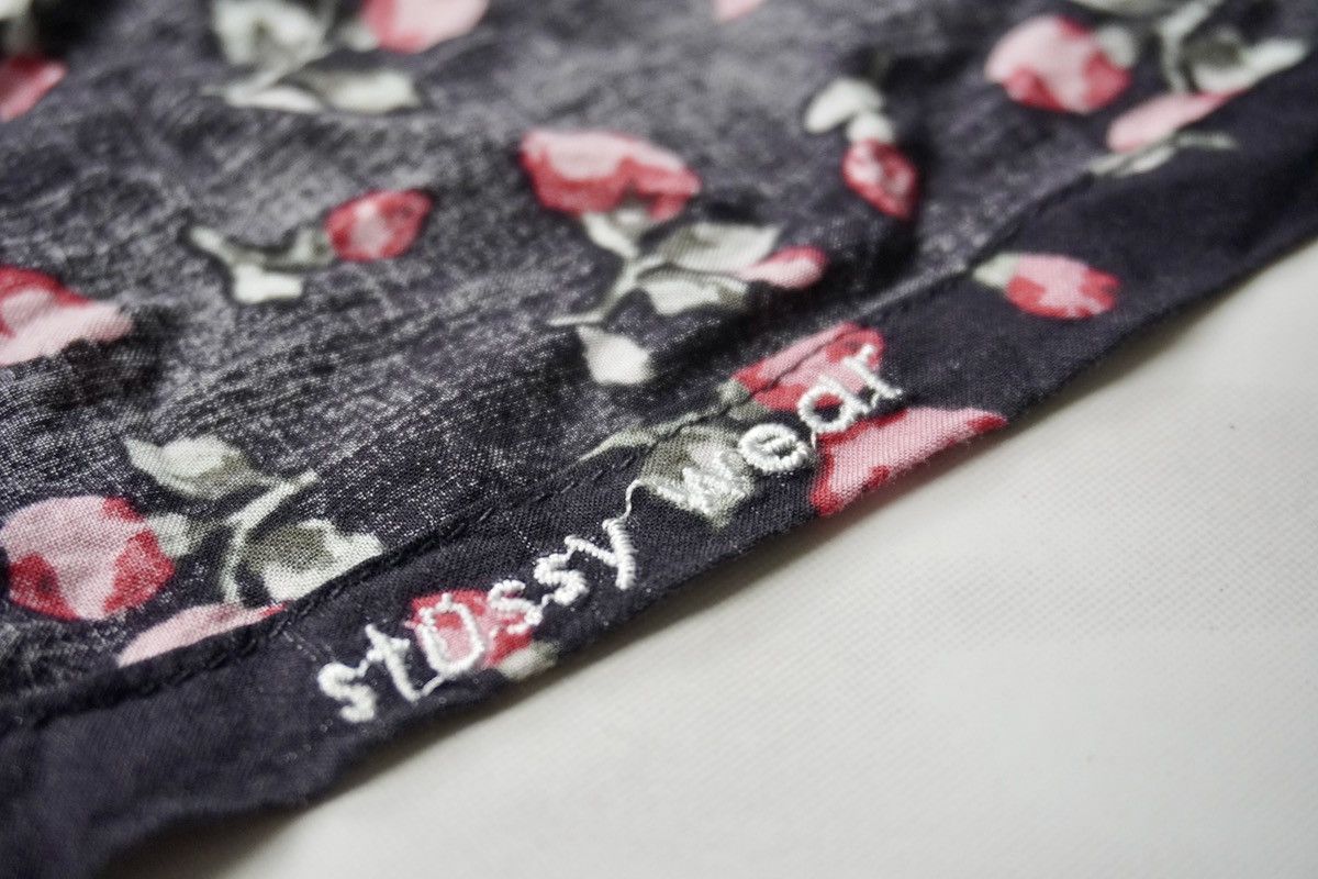 Stussy Stussy button up rayon red roses full printed rare piece Size US L / EU 52-54 / 3 - 16 Thumbnail