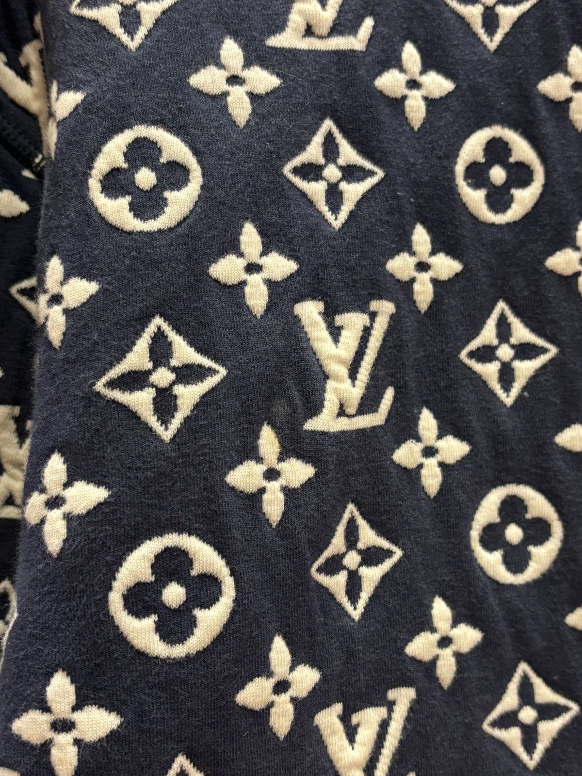 Louis Vuitton Louis Vuitton Monogram Crewneck Navy Size US XS / EU 42 / 0 - 3 Thumbnail